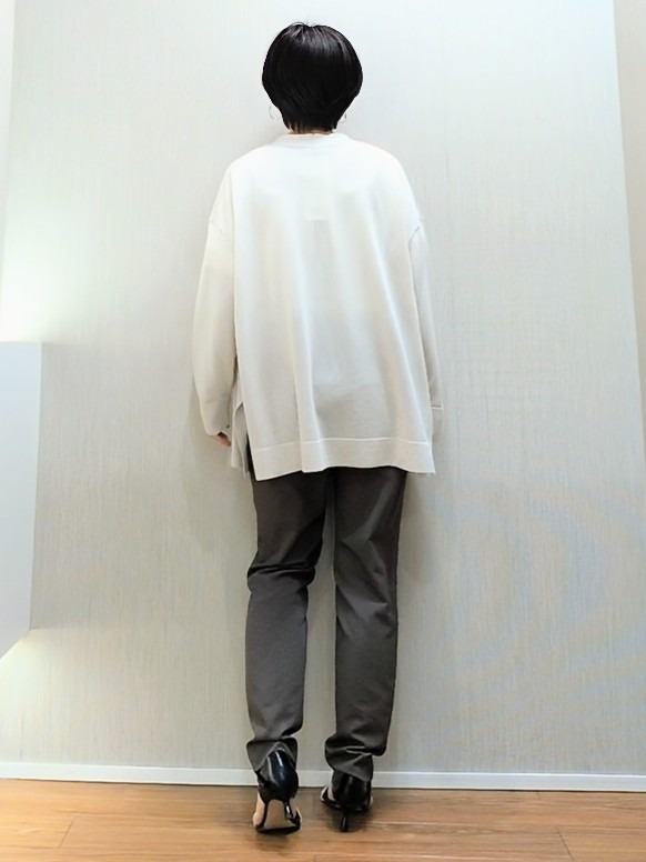 ミズタさんの「UNTITLED｜コットンリネンカーディガン」を使ったコーディネート