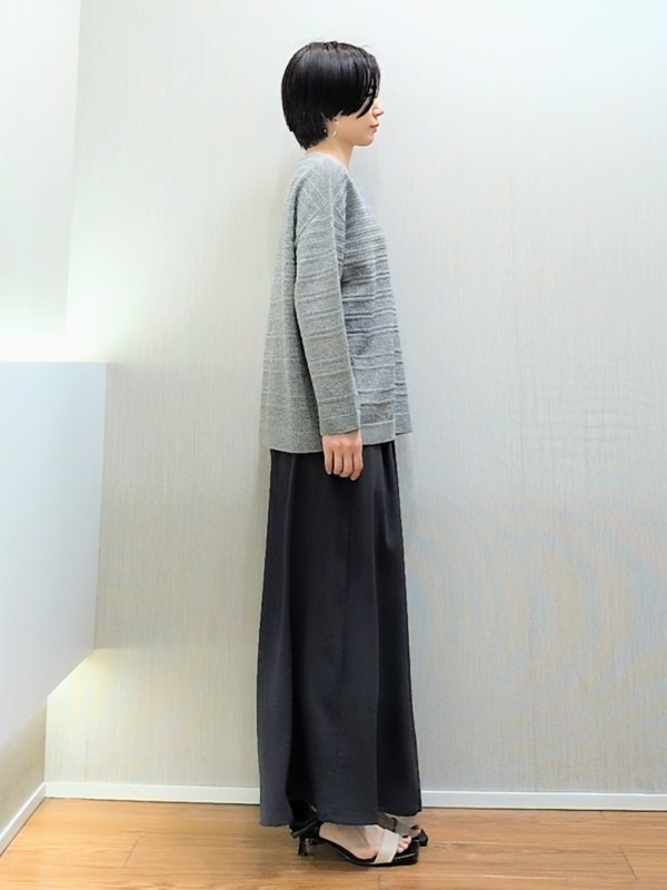 ミズタさんの「UNTITLED｜メッシュ柄ボーダーニット」を使ったコーディネート
