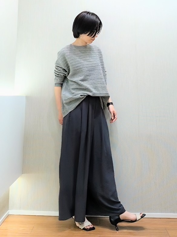 ミズタさんの「UNTITLED｜メッシュ柄ボーダーニット」を使ったコーディネート