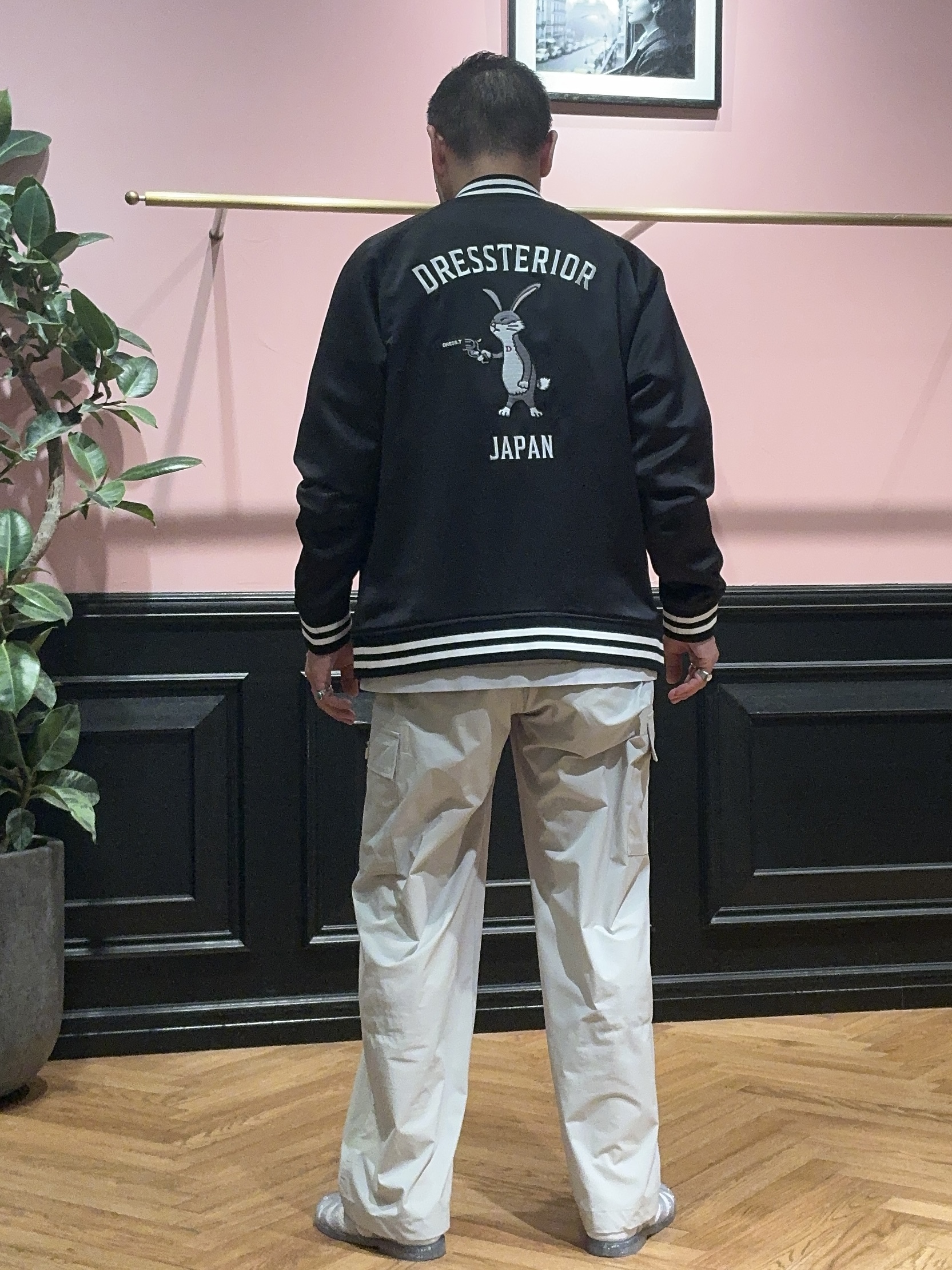torigoeさんの「DRESSTERIOR｜【MonoMax4月号掲載】ピストルラビット スカジャン」を使ったコーディネート