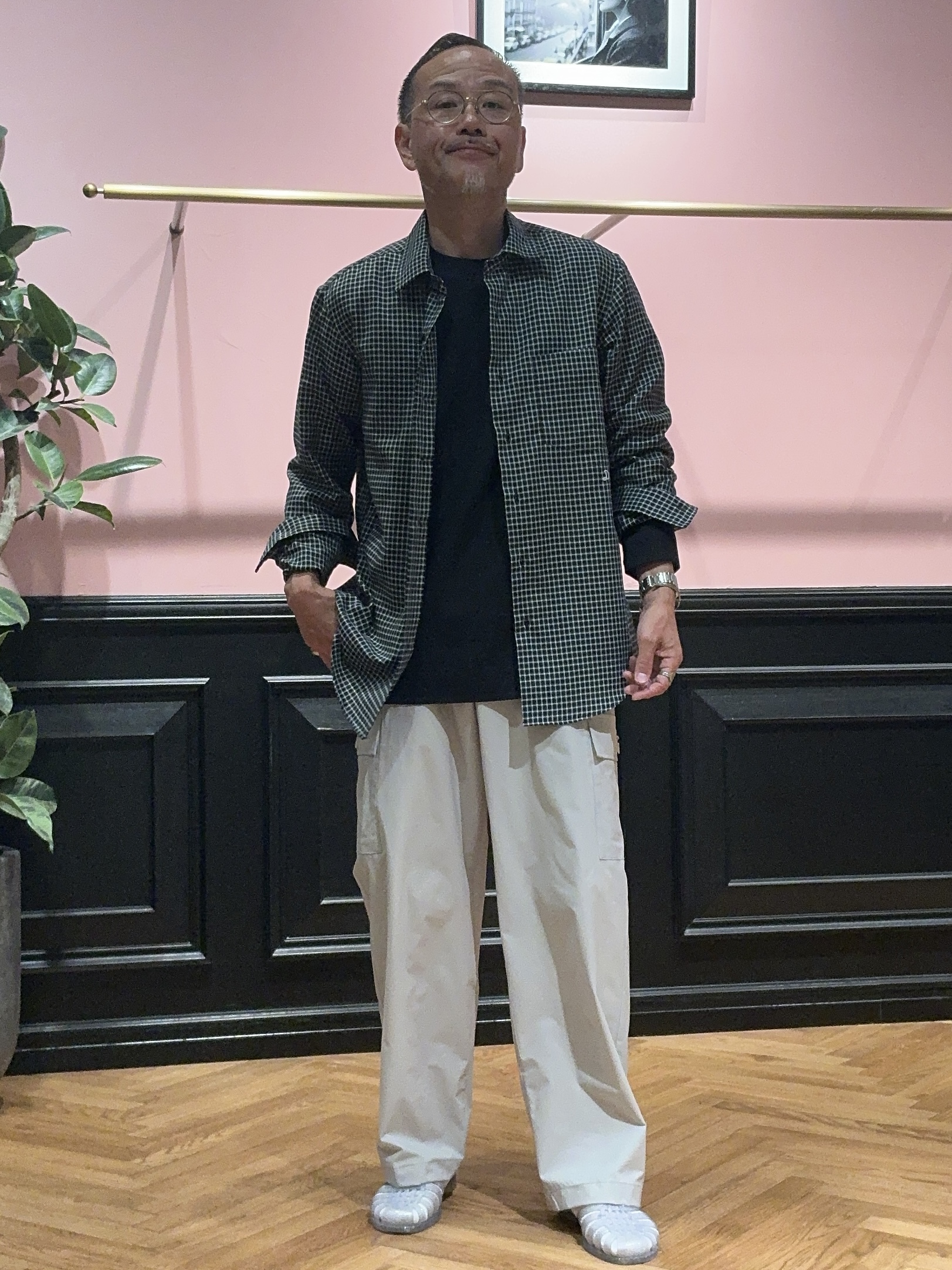 torigoeさんの「DRESSTERIOR｜【接触冷感/UVカット/抗菌防臭/しわ防止】クールデオドラント ロングTシャツ」を使ったコーディネート