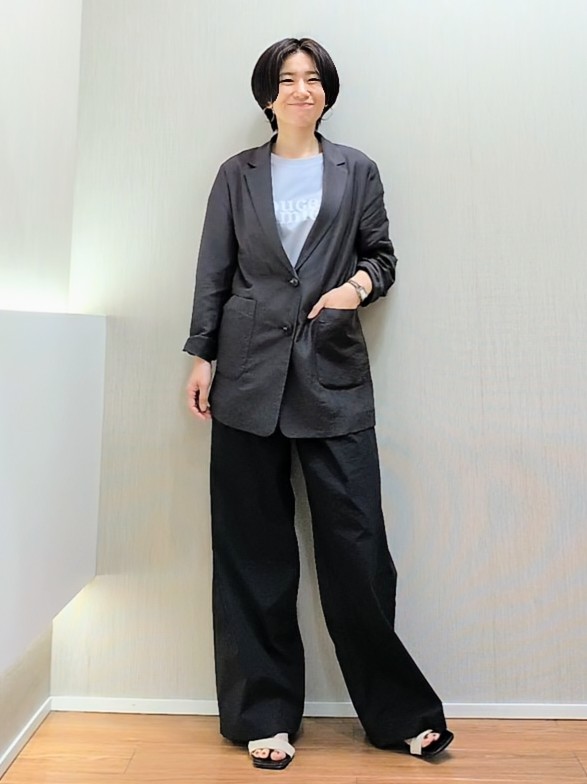 ミズタさんの「UNTITLED｜【程よいシアー感/洗える】エアリーバイオジャケット」を使ったコーディネート