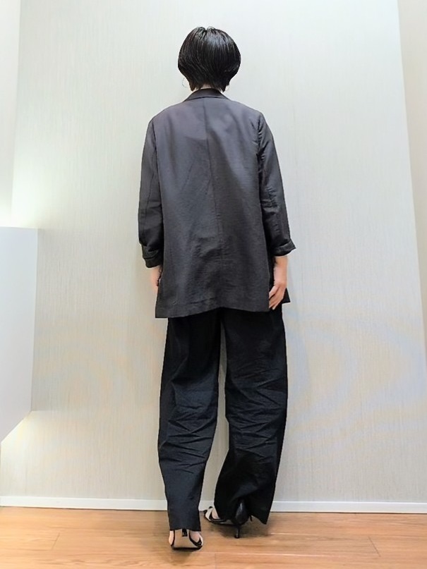 ミズタさんの「UNTITLED｜【程よいシアー感/洗える】エアリーバイオジャケット」を使ったコーディネート