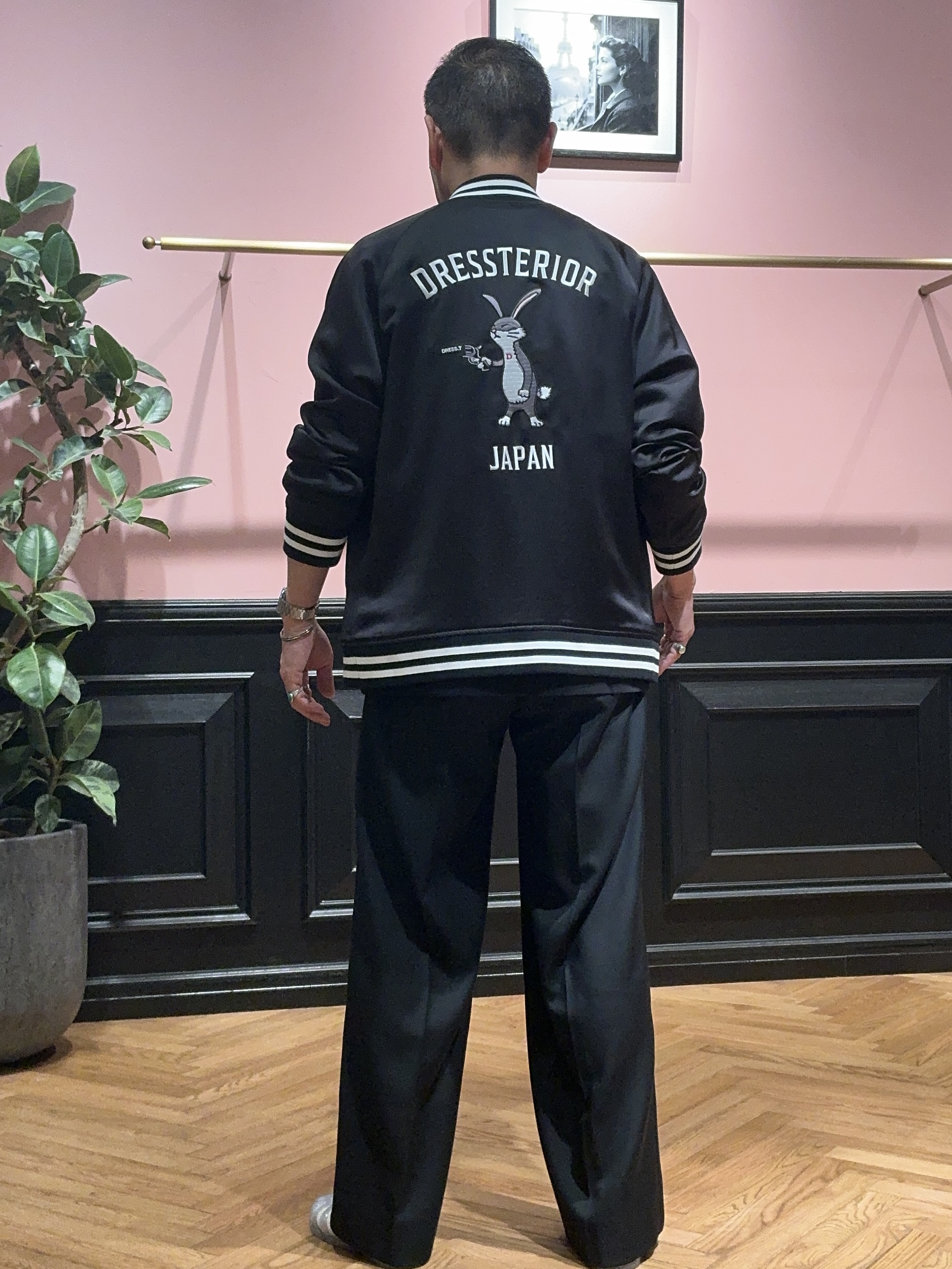 torigoeさんの「DRESSTERIOR｜【MonoMax4月号掲載】ピストルラビット スカジャン」を使ったコーディネート