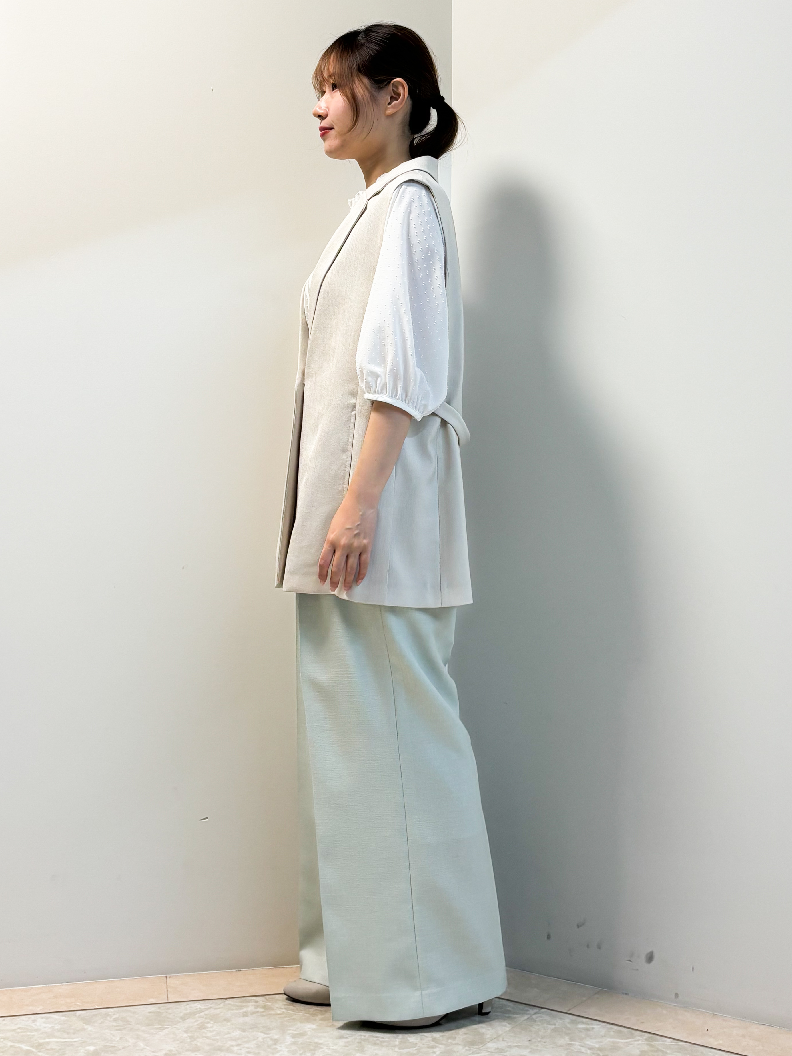 Sawaさんの「Reflect｜【セットアップ可】リネンライクジレ」を使ったコーディネート