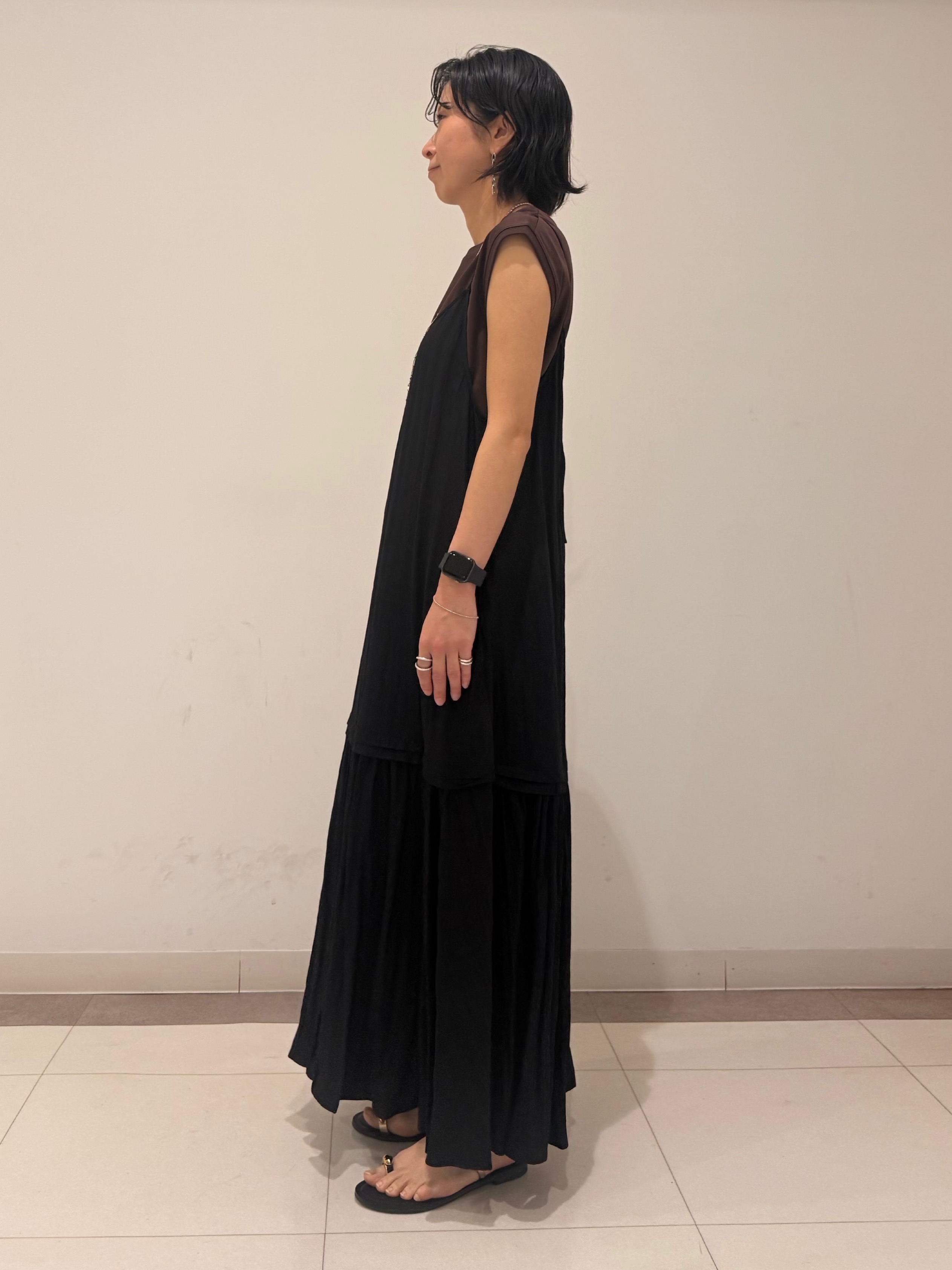 MIYAKAWAさんの「DRESSTERIOR｜【接触冷感／抗菌防臭／消臭】アイスクリアコットンフレンチスリーブT」を使ったコーディネート