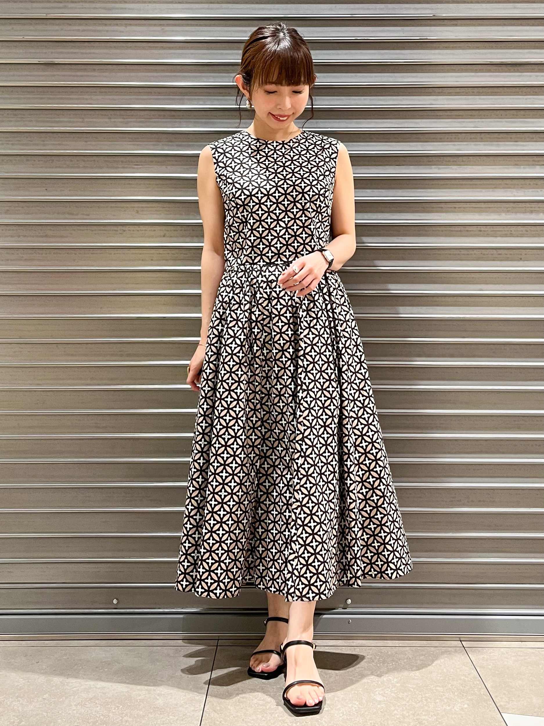 じゅんさんの「DRESSTERIOR｜【ウォッシャブル】ヴィンテージバンドカラーGジャン」を使ったコーディネート