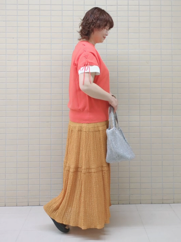 ハム太郎さんの「Reflect｜【接触冷感】ラインアート刺繍Tシャツ」を使ったコーディネート