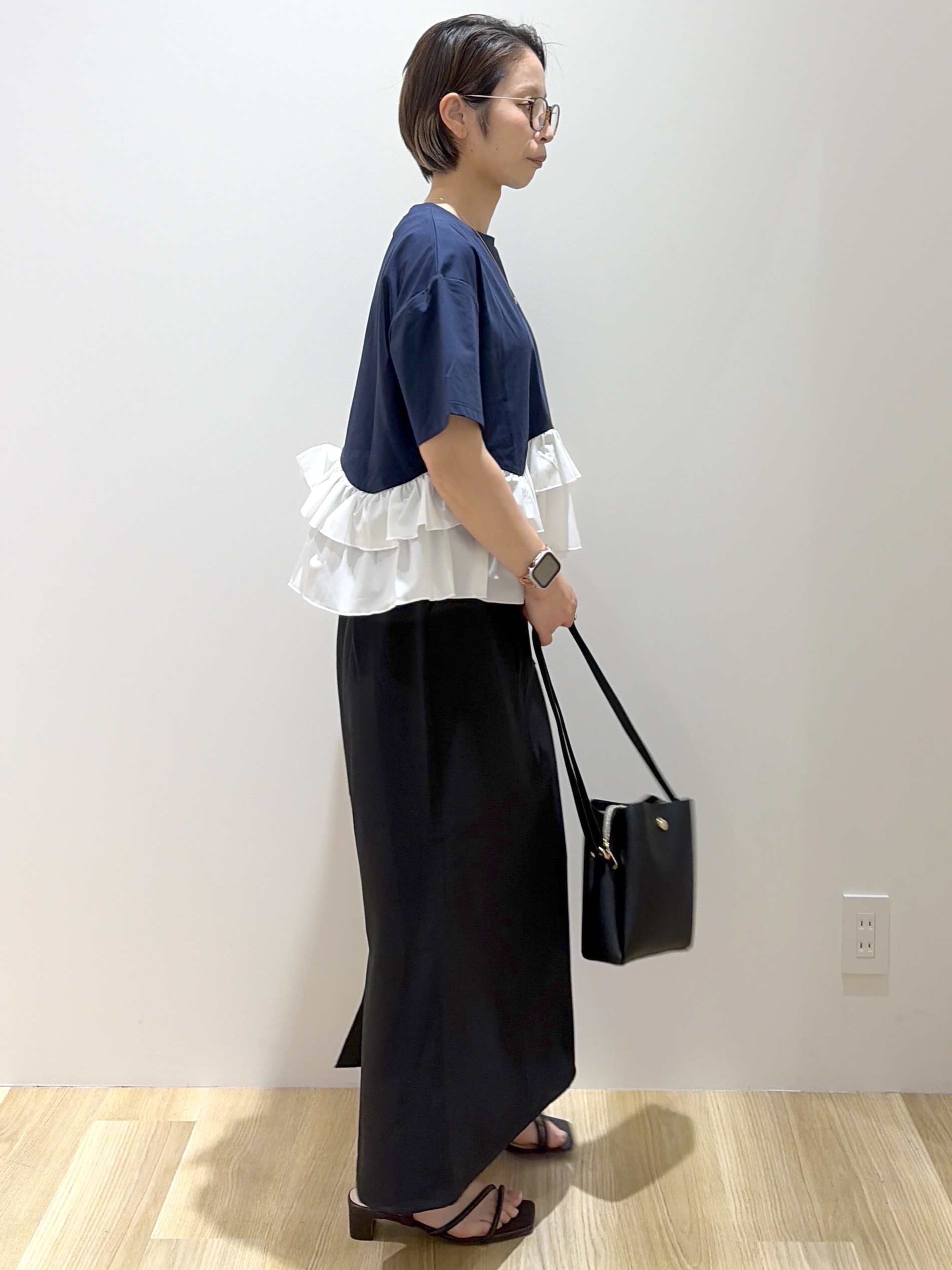 えりさんの「OPAQUE.CLIP｜裾フリルドッキングTシャツ【洗濯機OK】」を使ったコーディネート