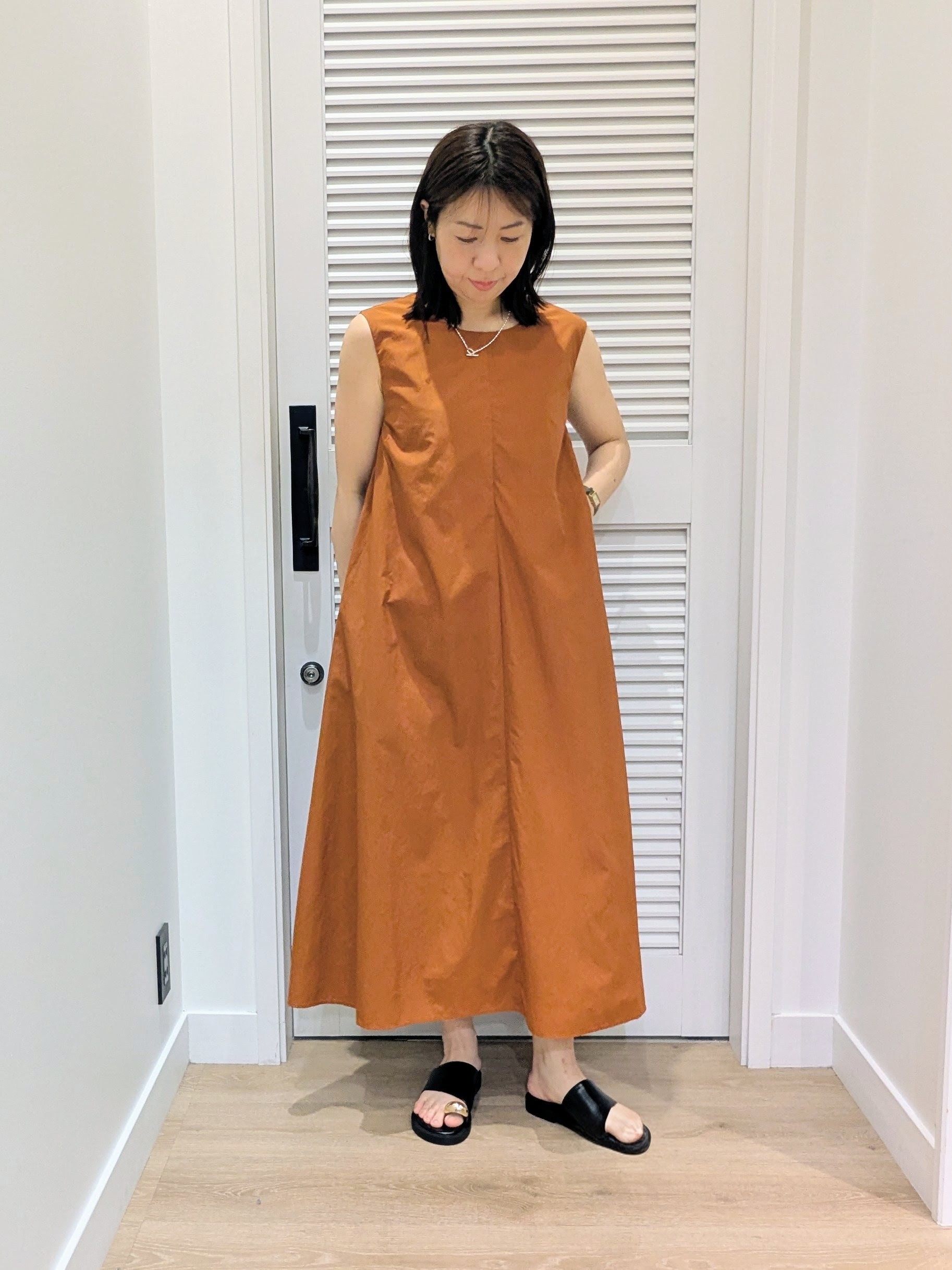 enさんの「Dessin｜【撥水】Aラインナイロンワンピース」を使ったコーディネート