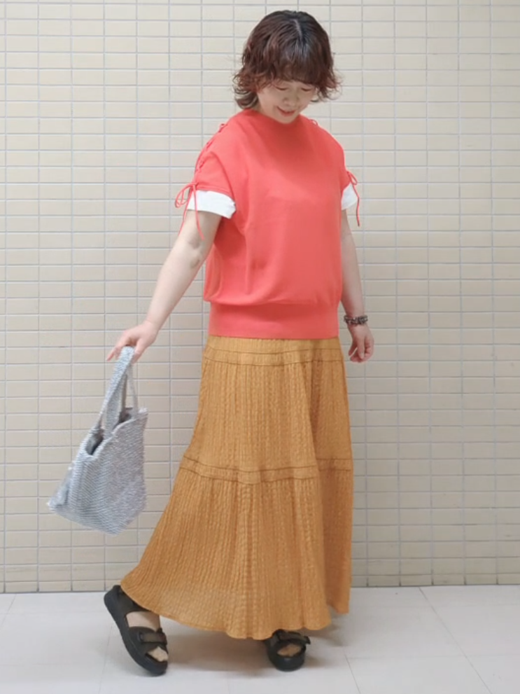 ハム太郎さんの「Reflect｜【接触冷感】ラインアート刺繍Tシャツ」を使ったコーディネート