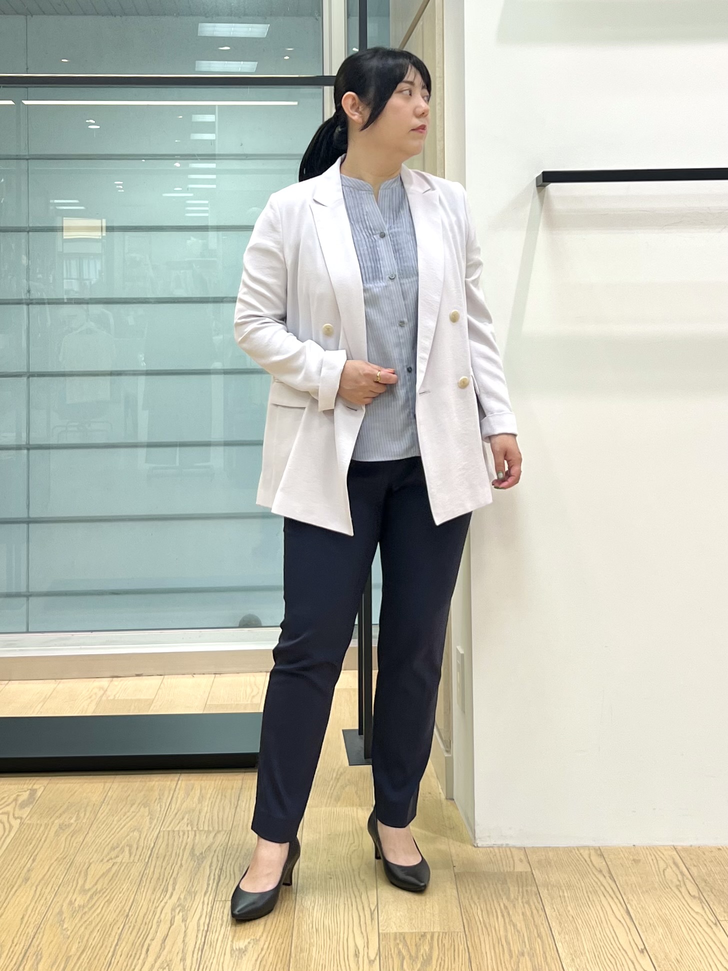 shimaさんの「INDIVI｜【洗える／多機能／SETUP可】着る日傘ダブルジャケット」を使ったコーディネート