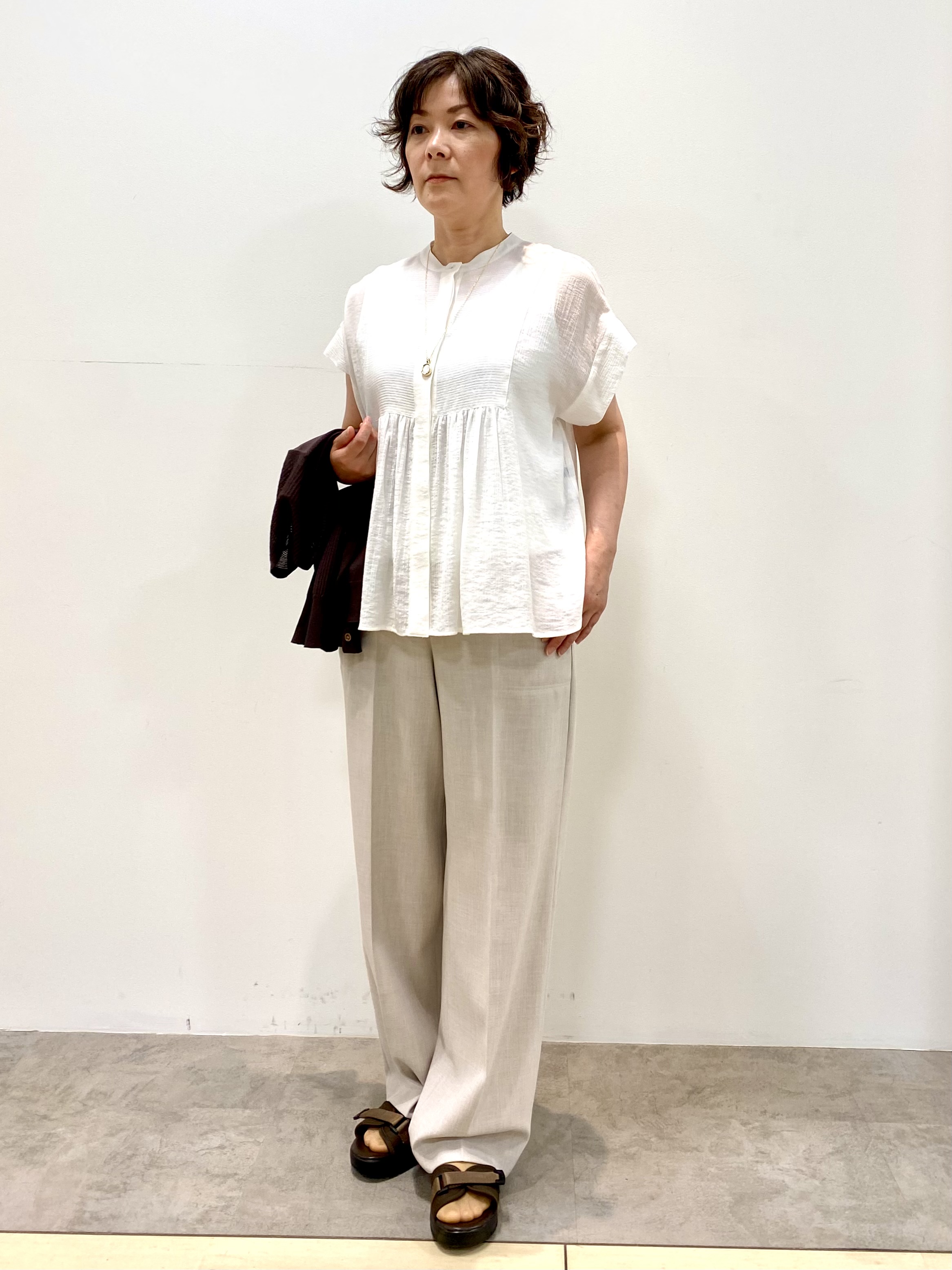 oharaさんの「Reflect｜ドビーストライプドルマンスリーブブラウス」を使ったコーディネート