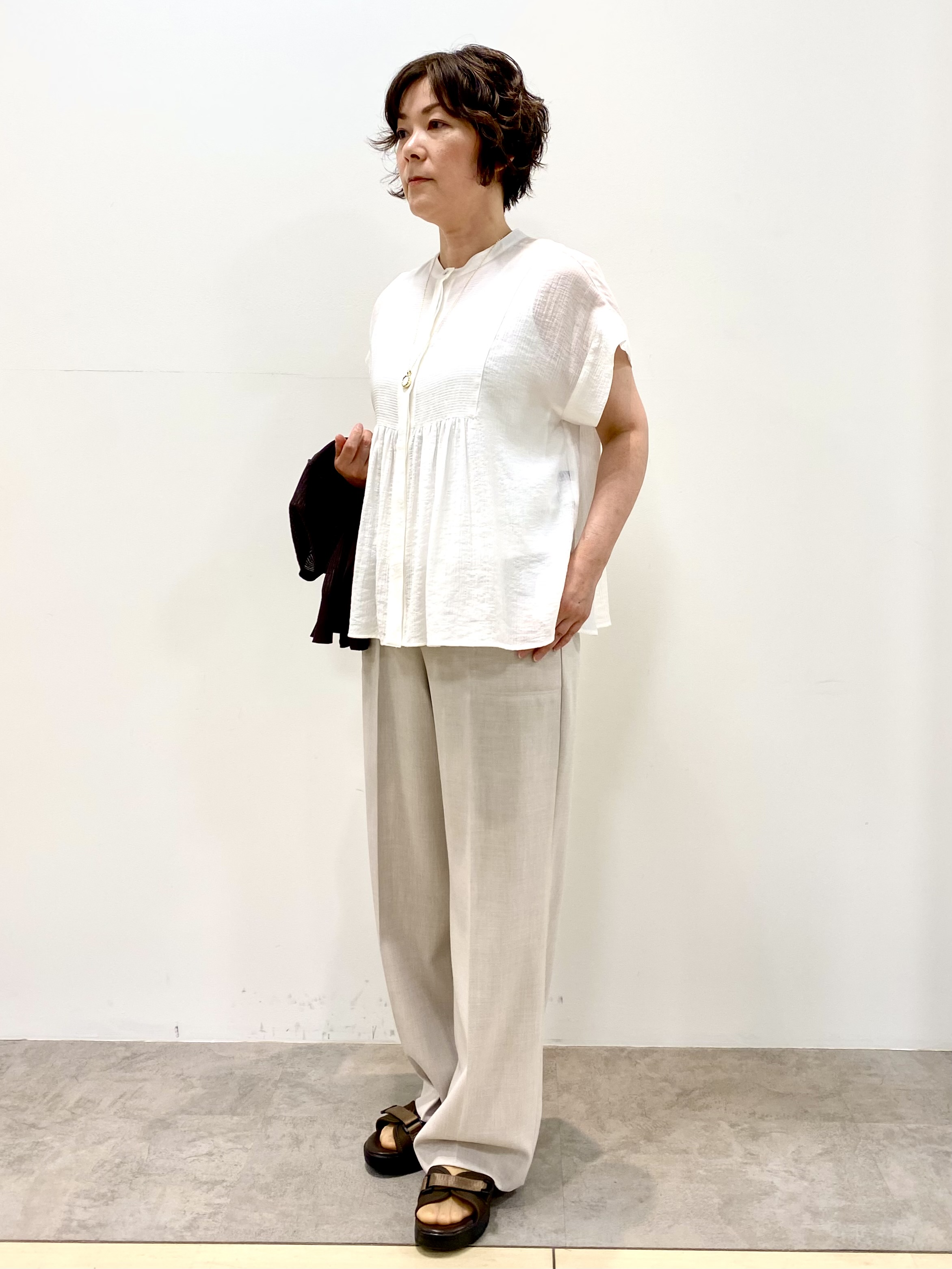 oharaさんの「Reflect｜ドビーストライプドルマンスリーブブラウス」を使ったコーディネート