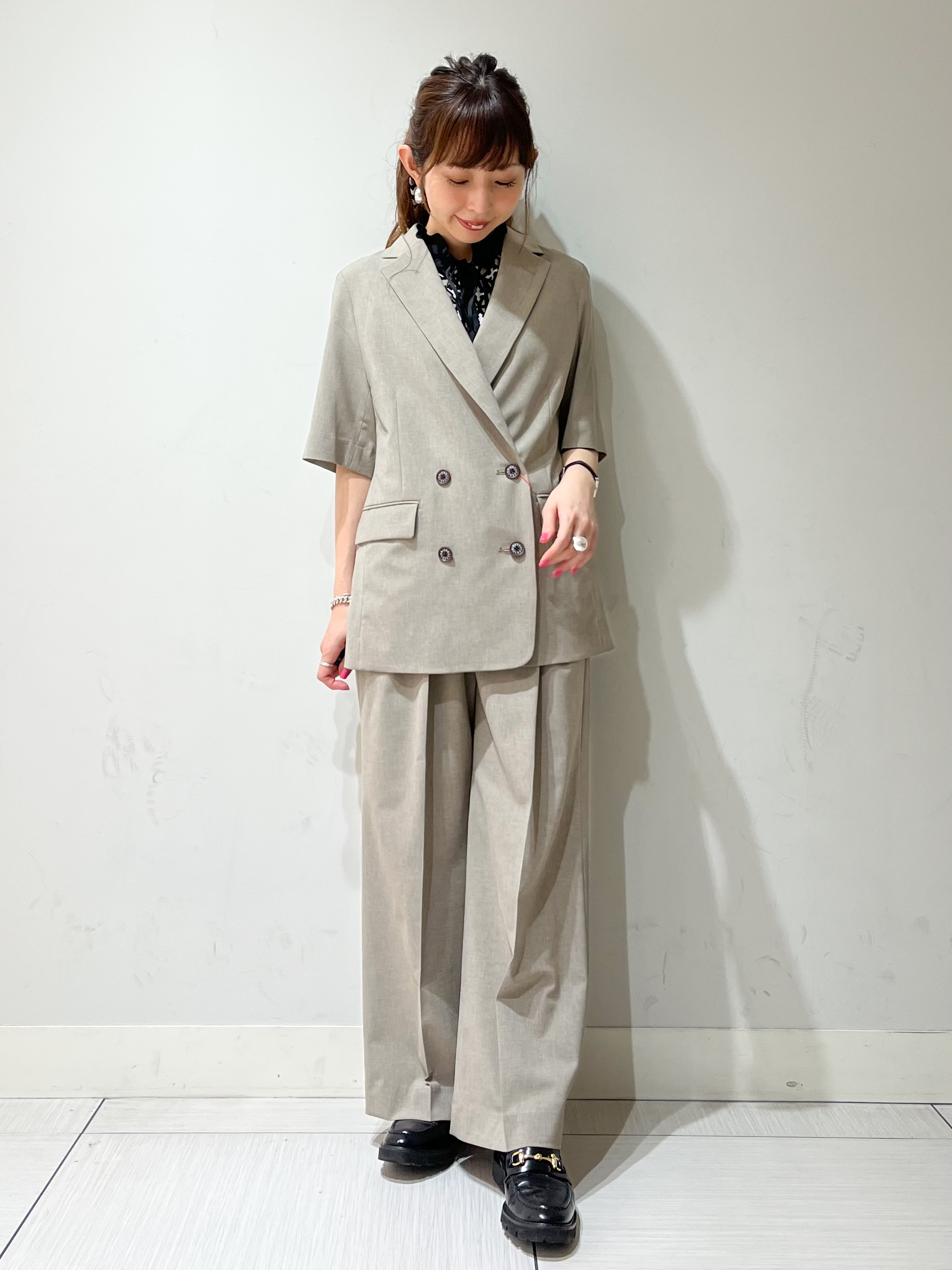 じゅんさんの「DRESSTERIOR｜【otonaMUSE5月号掲載/セットアップ可】ウォッシャブルイージーサマージャケット」を使ったコーディネート