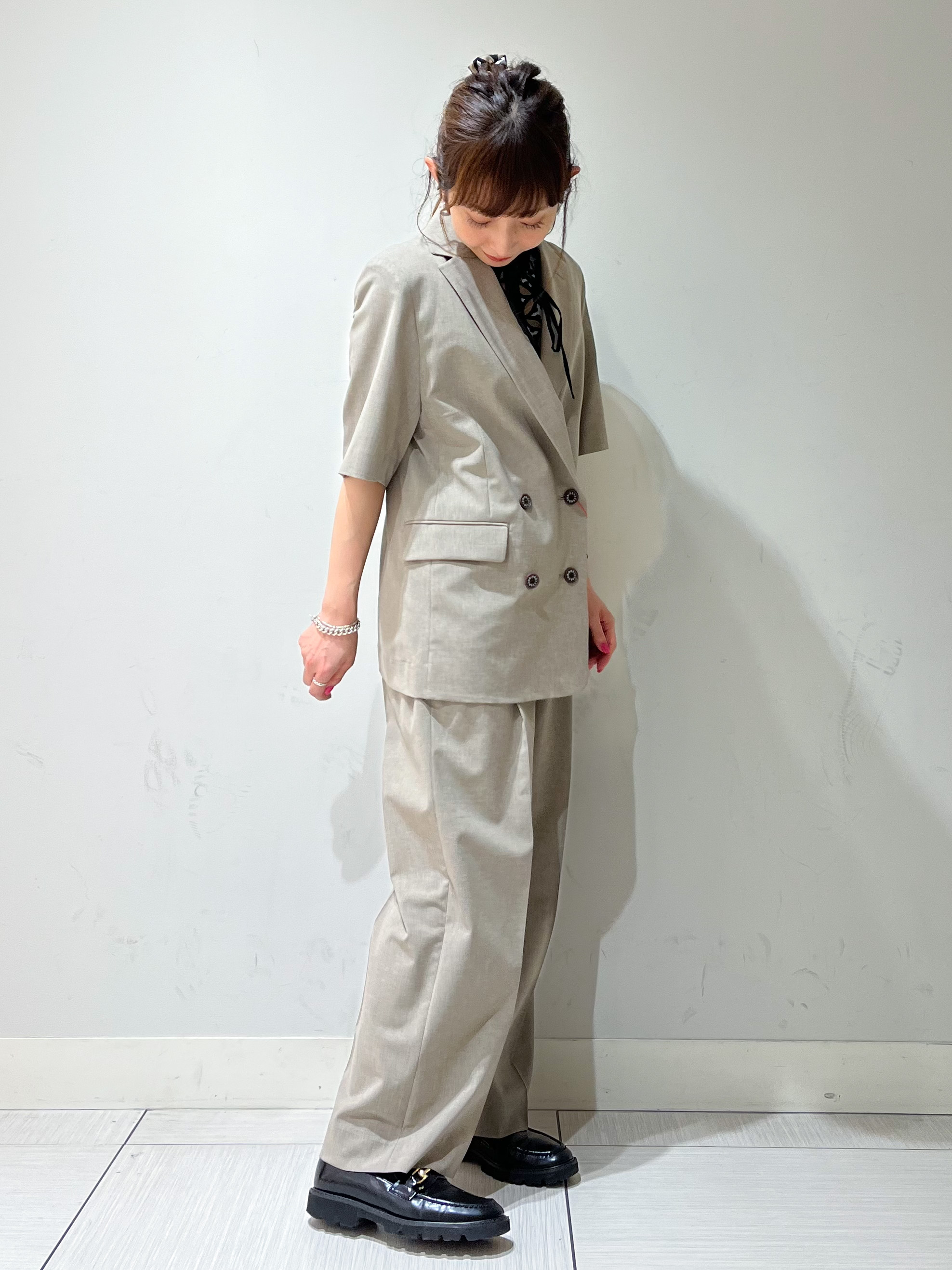 じゅんさんの「DRESSTERIOR｜【otonaMUSE5月号掲載/セットアップ可】ウォッシャブルイージーサマージャケット」を使ったコーディネート