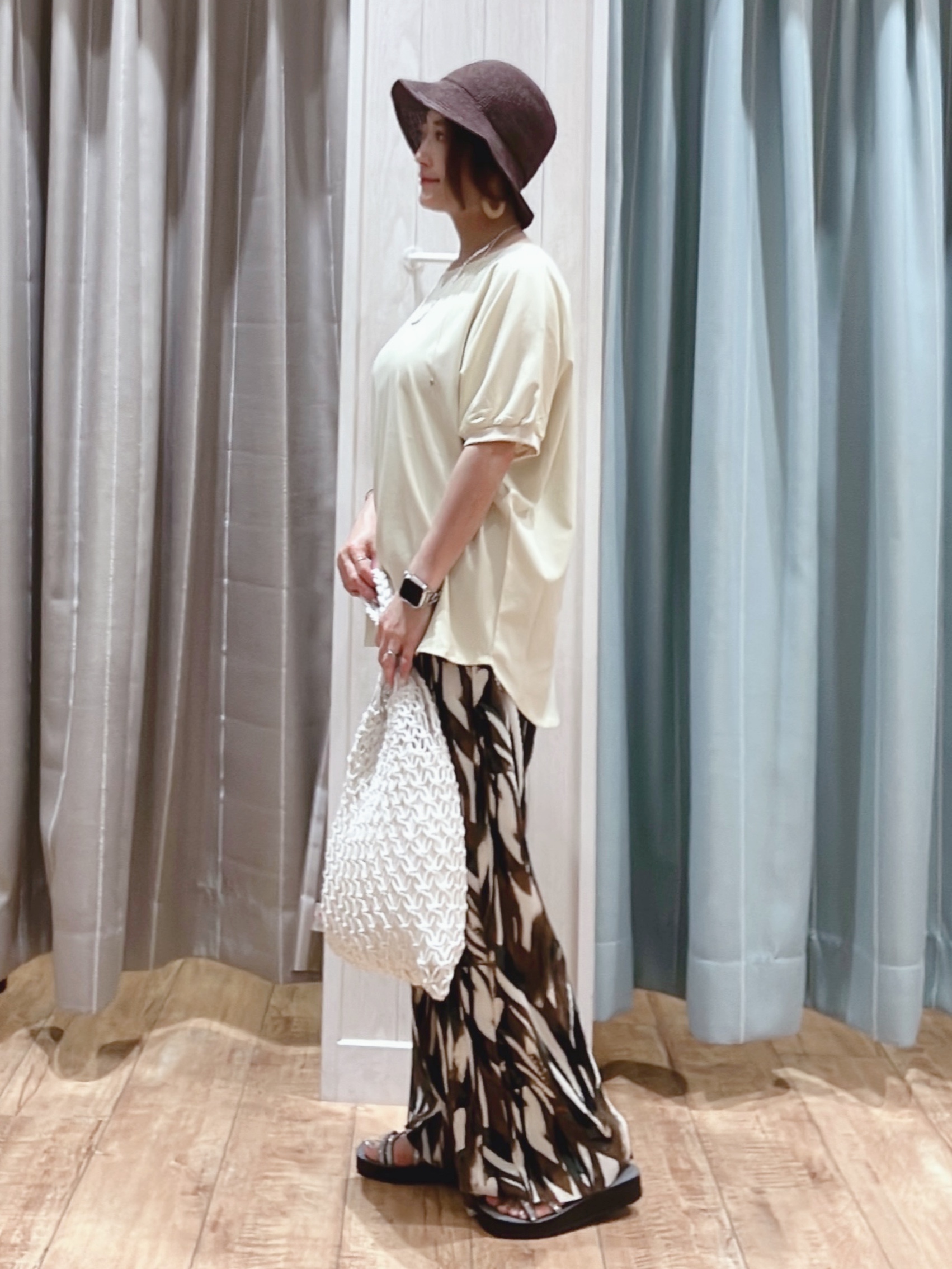 aaamiさんの「SHOO･LA･RUE｜【ひんやり/洗濯後しわになりにくい】インせず着られる さらっとタッチのドルマンブラウス」を使ったコーディネート