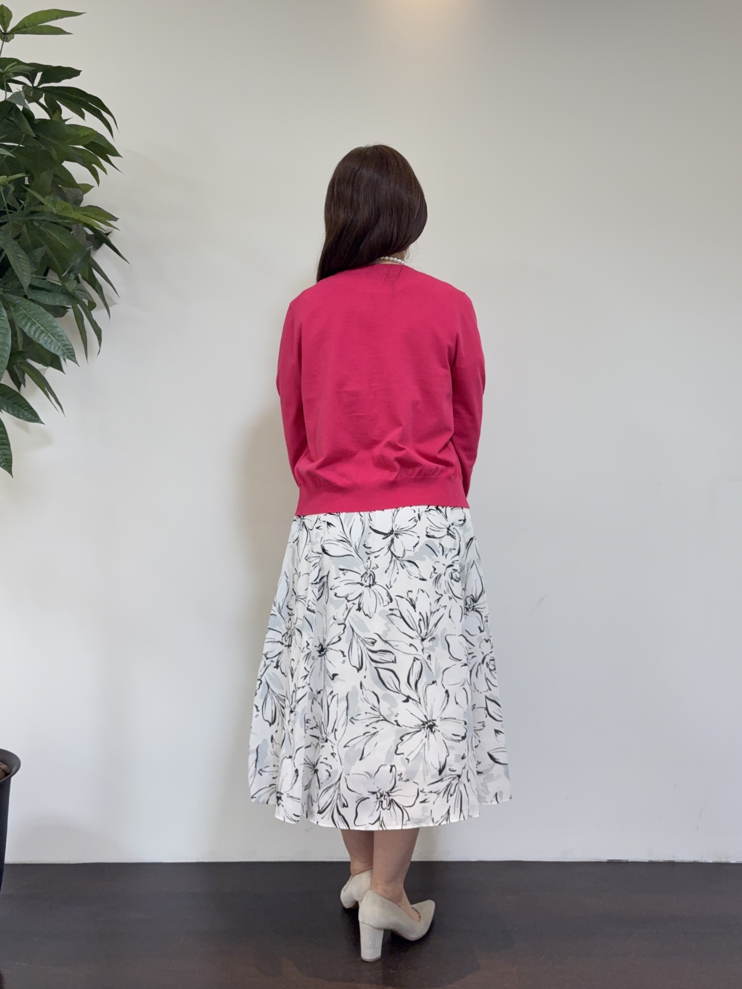 CHISATOさんの「UNTITLED｜【9色展開/アンサンブル可】コットンクルーネックカーディガン」を使ったコーディネート