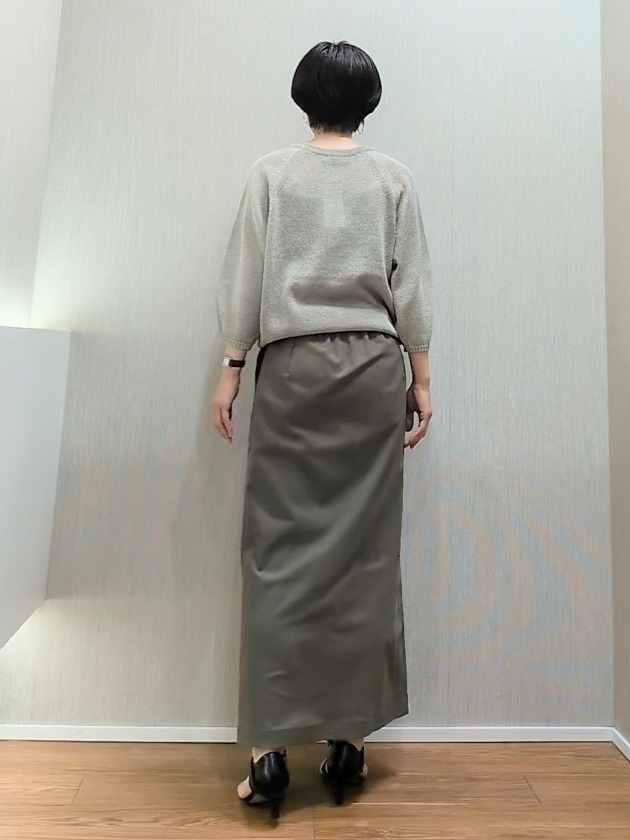 ミズタさんの「UNTITLED｜【洗える/ゆったり】クルーネックドライニット」を使ったコーディネート