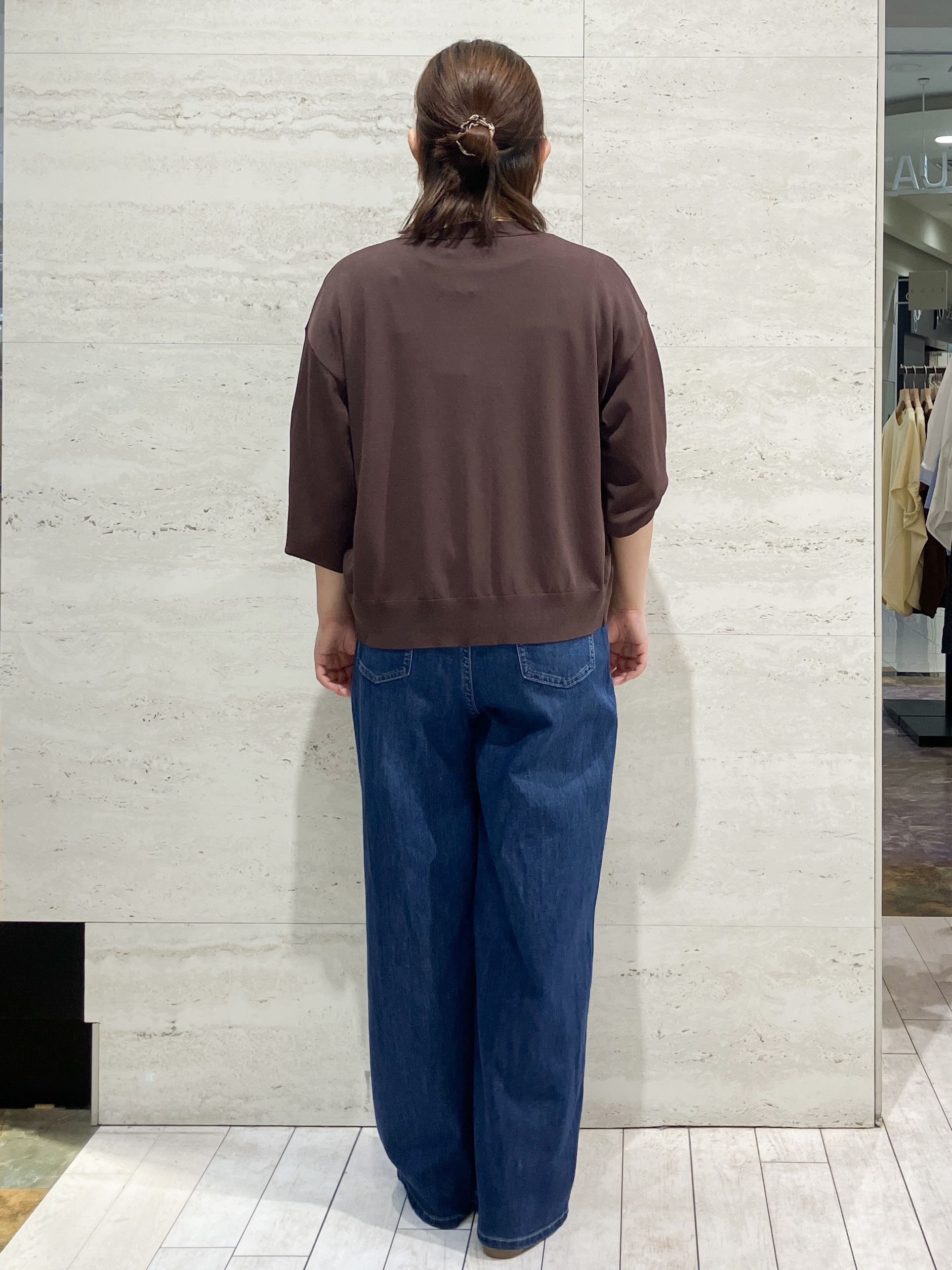 FUKAさんの「OPAQUE.CLIP｜【UV／接触冷感】Vネックリラクシーニットカーディガン《洗濯機OK／抗ピル》」を使ったコーディネート
