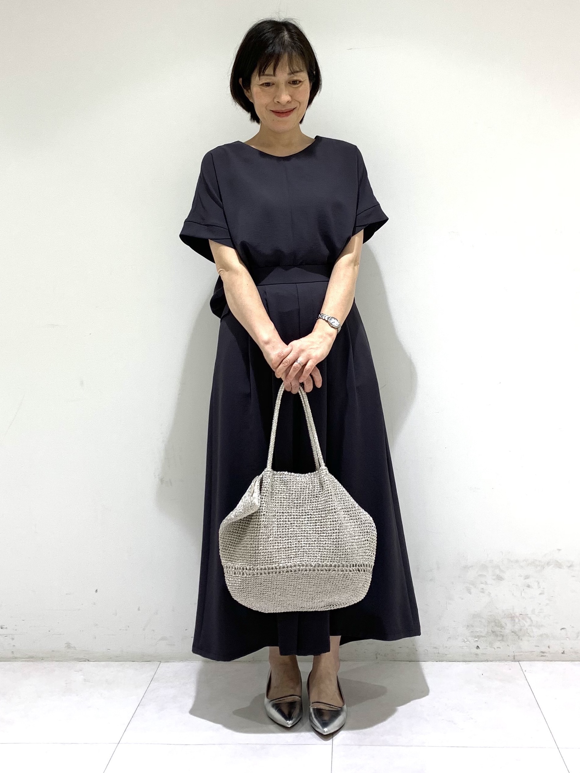 ちーさんの「UNTITLED｜【前後2WAY/はっ水/セットアップ可】リラクシーフレンチスリーブブラウス」を使ったコーディネート