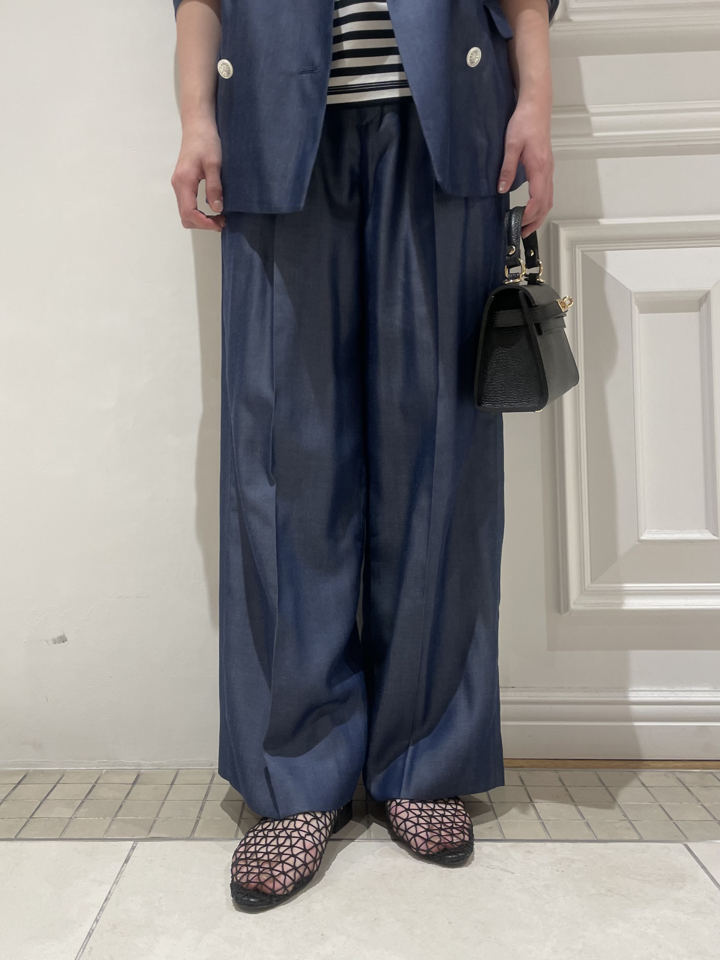 makiさんの「DRESSTERIOR｜【otonaMUSE5月号掲載/セットアップ可】テンセルデニムダブルジャケット」を使ったコーディネート