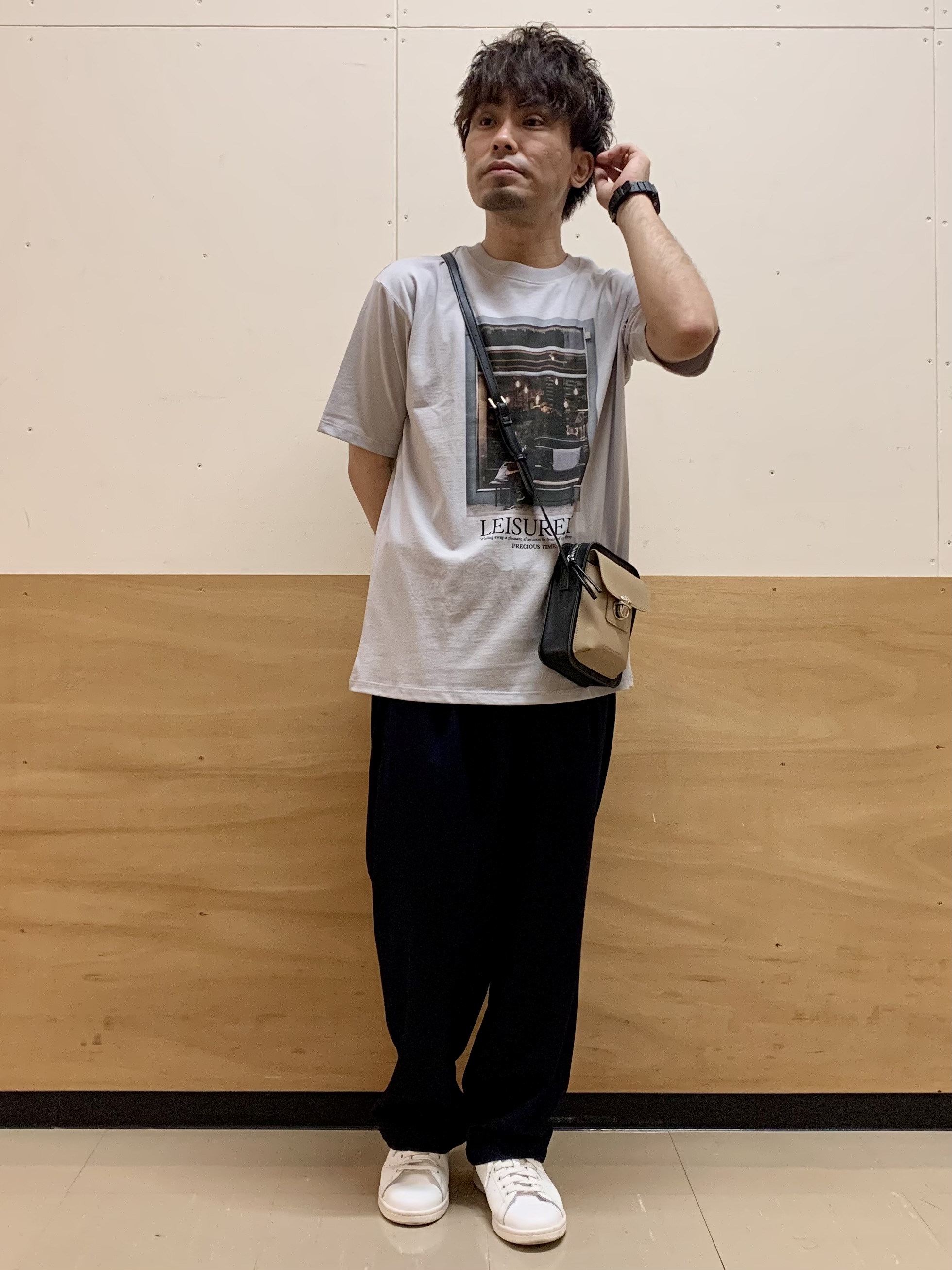 MATUさんの「THE SHOP TK｜モノクロ フォトグラフィー 半袖Tシャツ 洗濯機OK」を使ったコーディネート