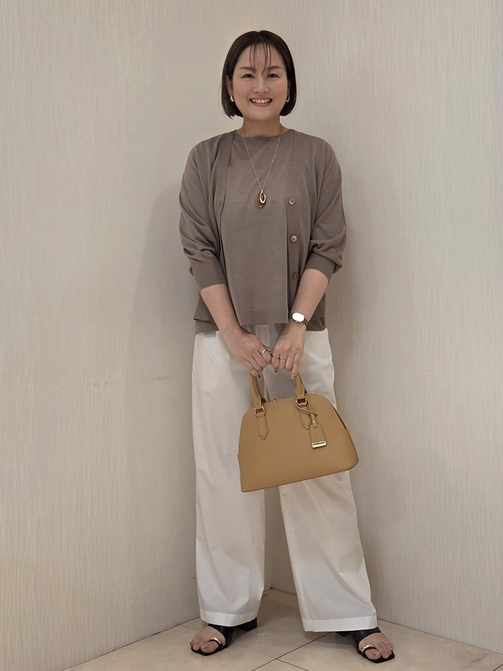 naokoさんの「UNTITLED｜【アンサンブル可/Tシャツ風/ゆったり】リラックスニットトップス」を使ったコーディネート