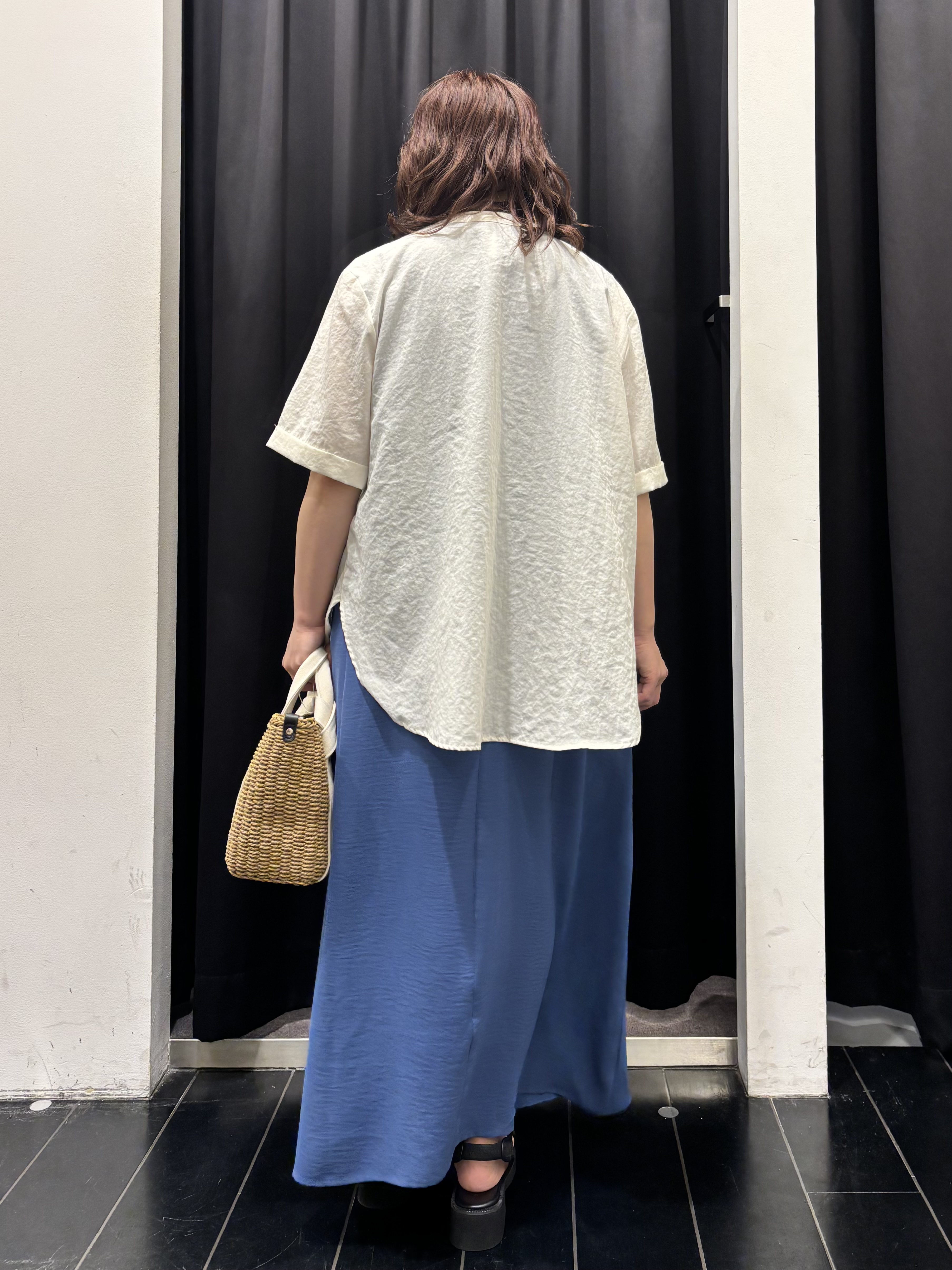 mameさんの「THE SHOP TK｜【M-XL/刻みネックですっきり見え】Wポケット金ボタン 5分袖シャツ」を使ったコーディネート