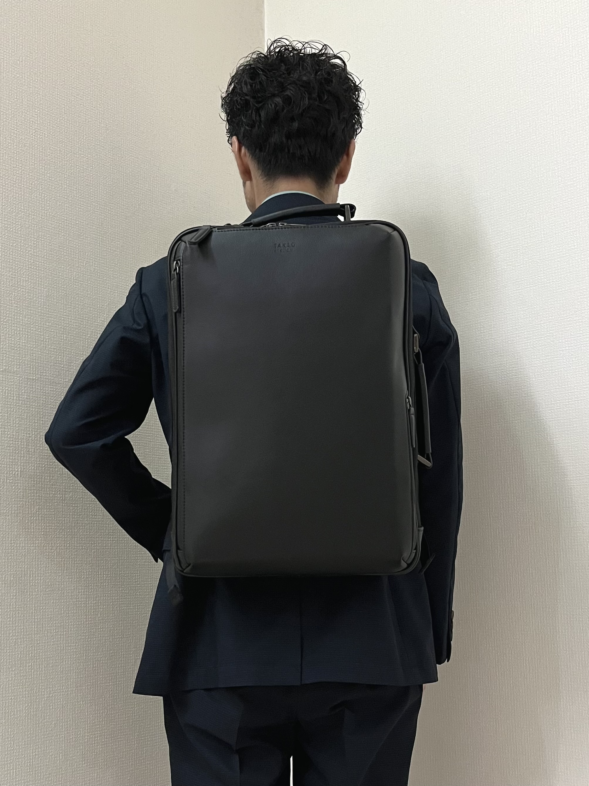 URAさんの「TAKEO KIKUCHI｜【抗菌防臭】COOL DOTS（R）ドビープリント ジャケット」を使ったコーディネート
