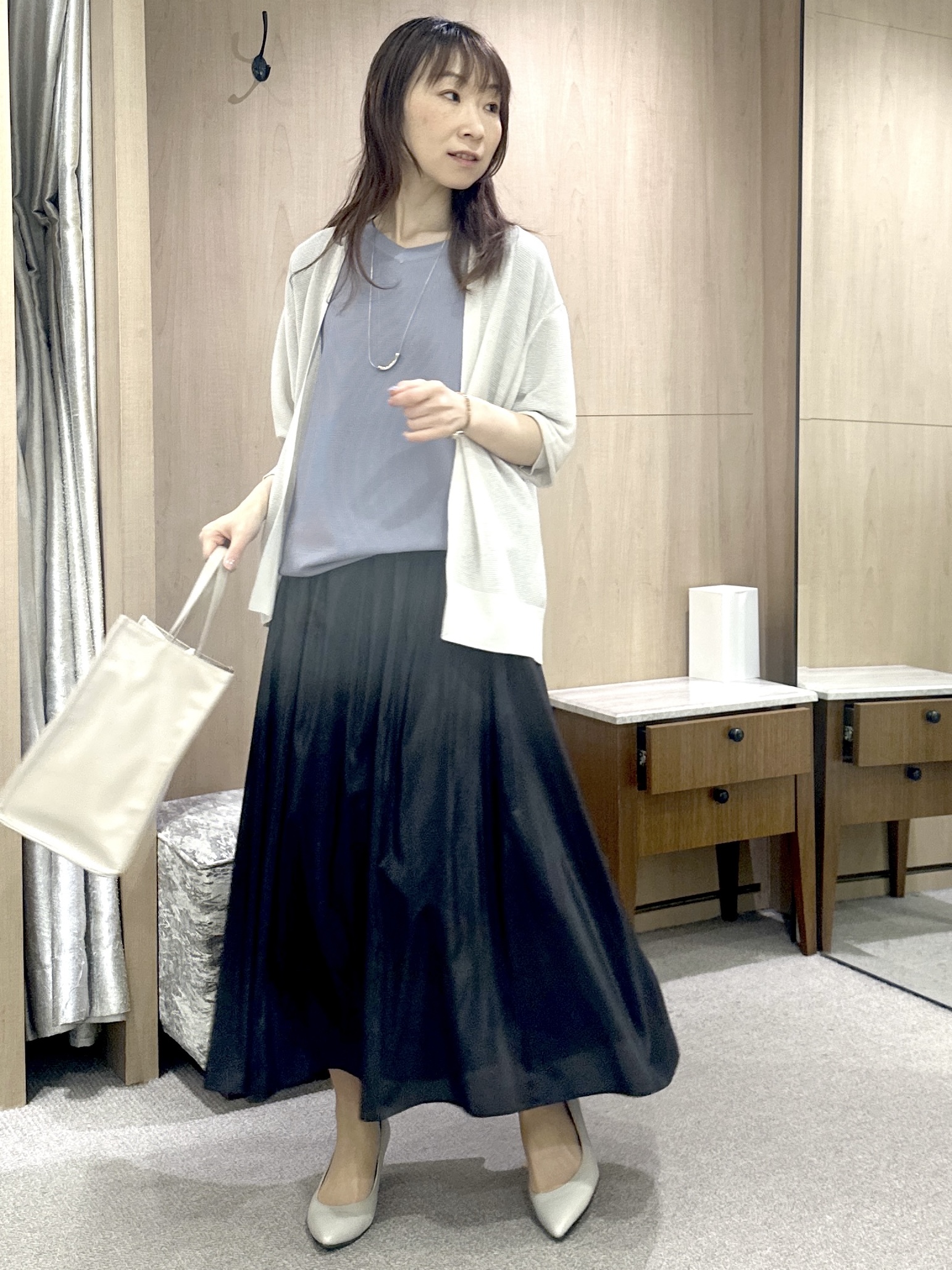 Miwaさんの「UNTITLED｜【11色展開/体型カバー】前後2WAYフレンチスリーブニット」を使ったコーディネート