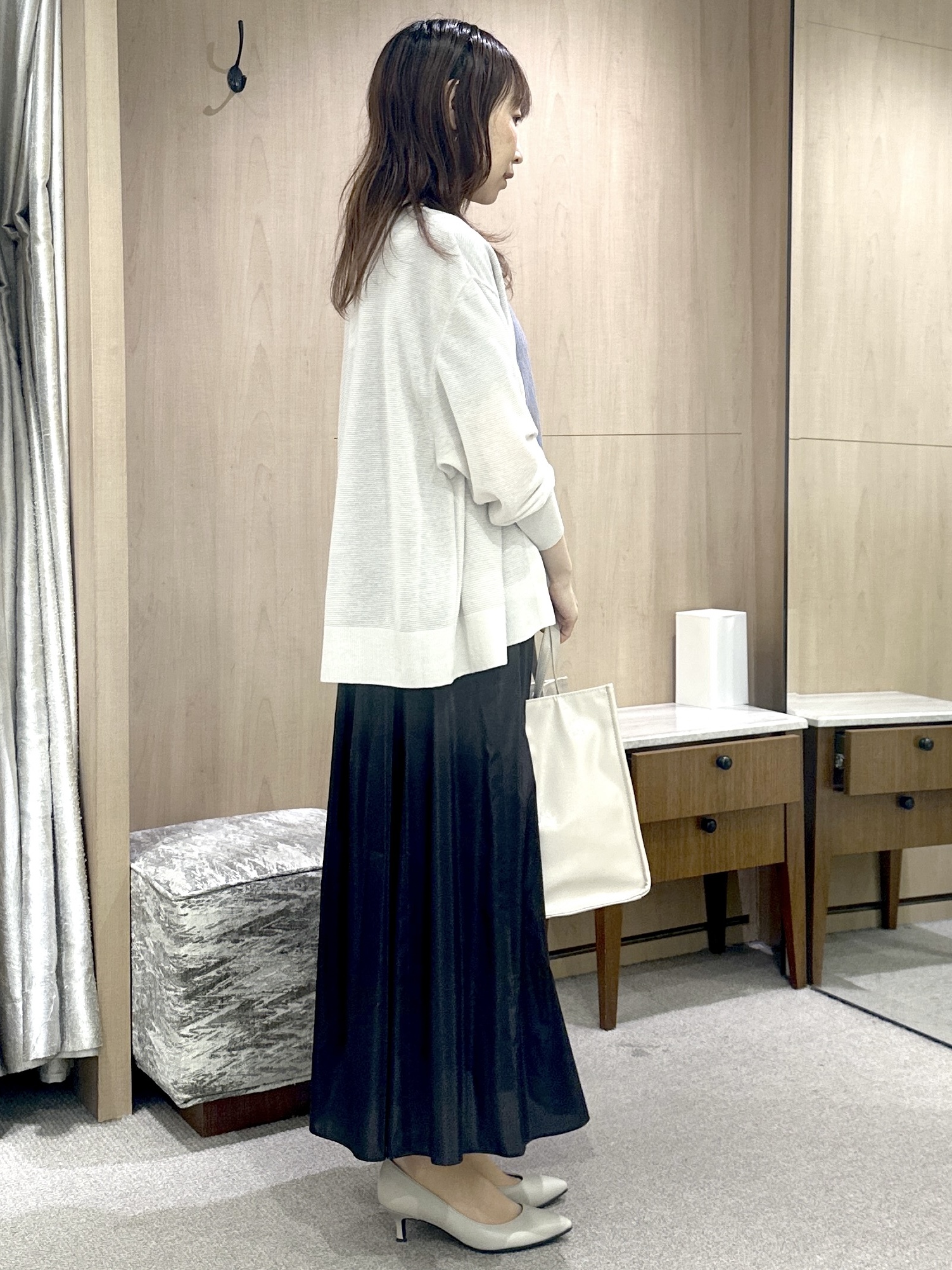 Miwaさんの「UNTITLED｜【11色展開/体型カバー】前後2WAYフレンチスリーブニット」を使ったコーディネート