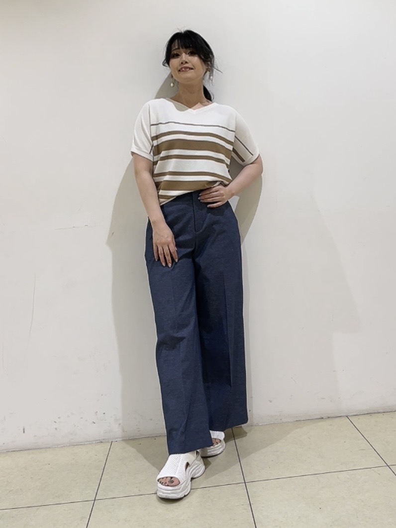 watanabeさんの「UNTITLED｜【洗える】ガーター編みVネックニットT」を使ったコーディネート