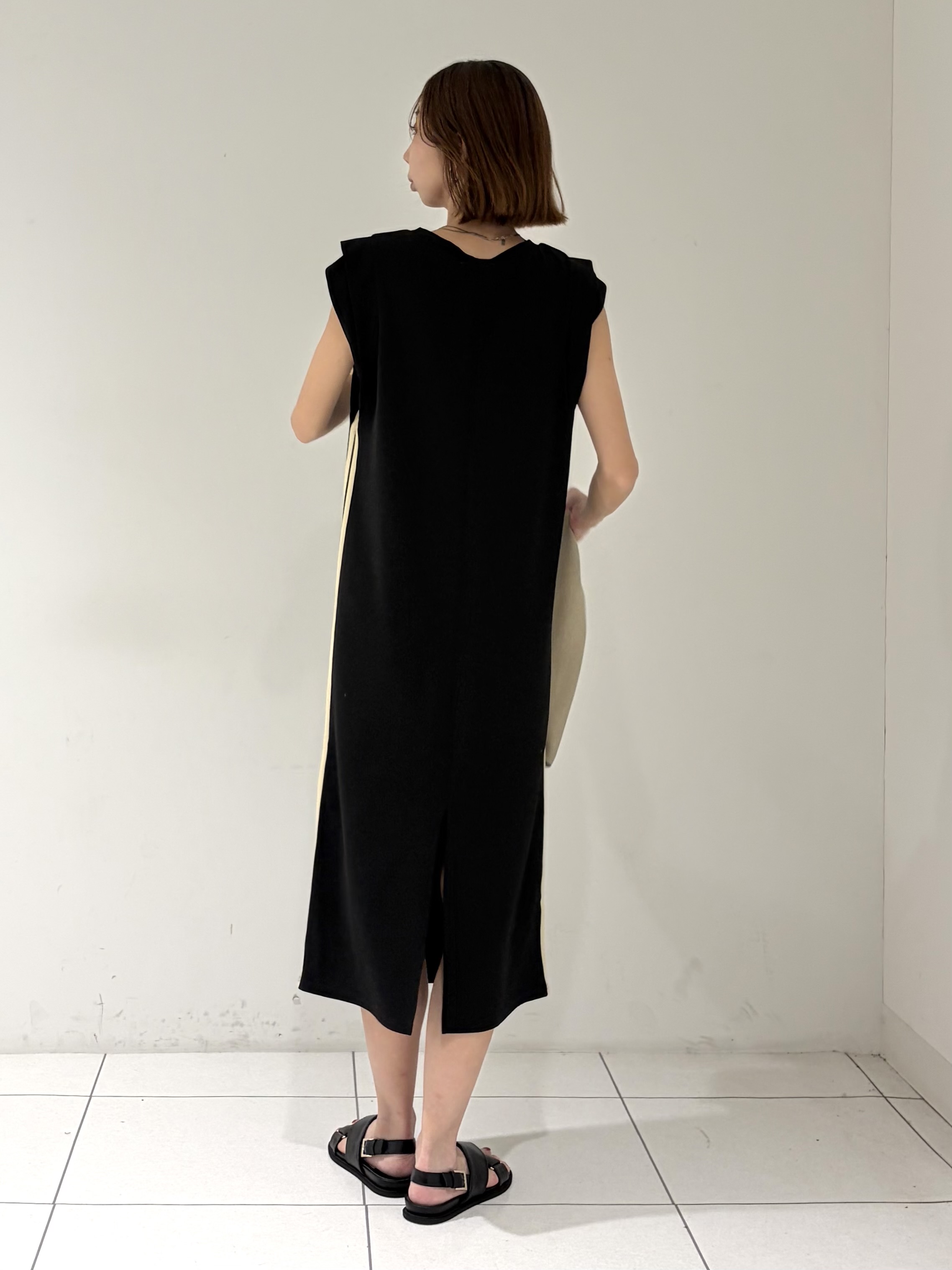 shioriさんの「INDIVI｜ワッシャーシアーダブルジャケット」を使ったコーディネート