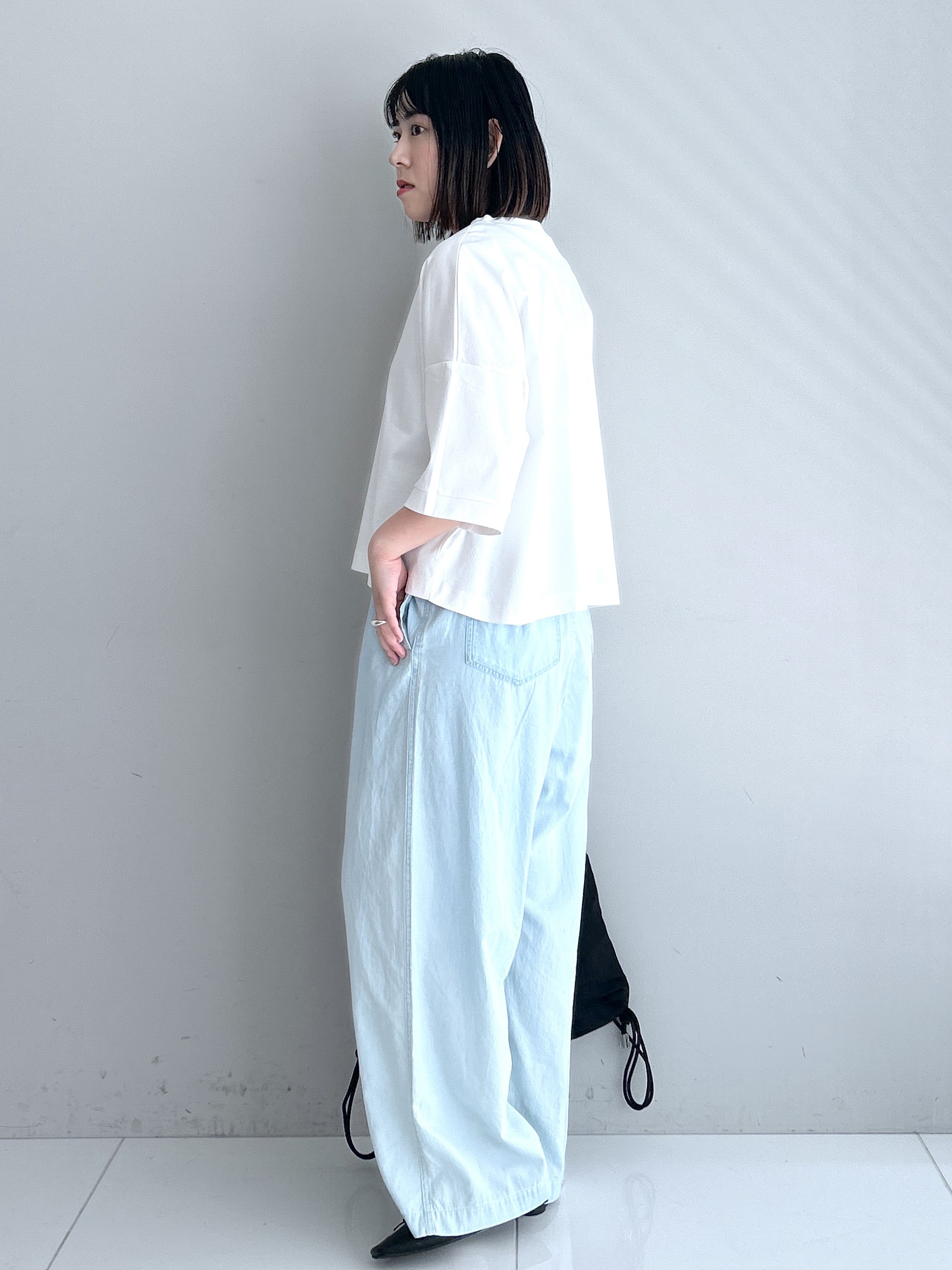 Hirokaさんの「Dessin｜【新色追加/体型カバー】美光沢カットソーボクシーシルエット」を使ったコーディネート