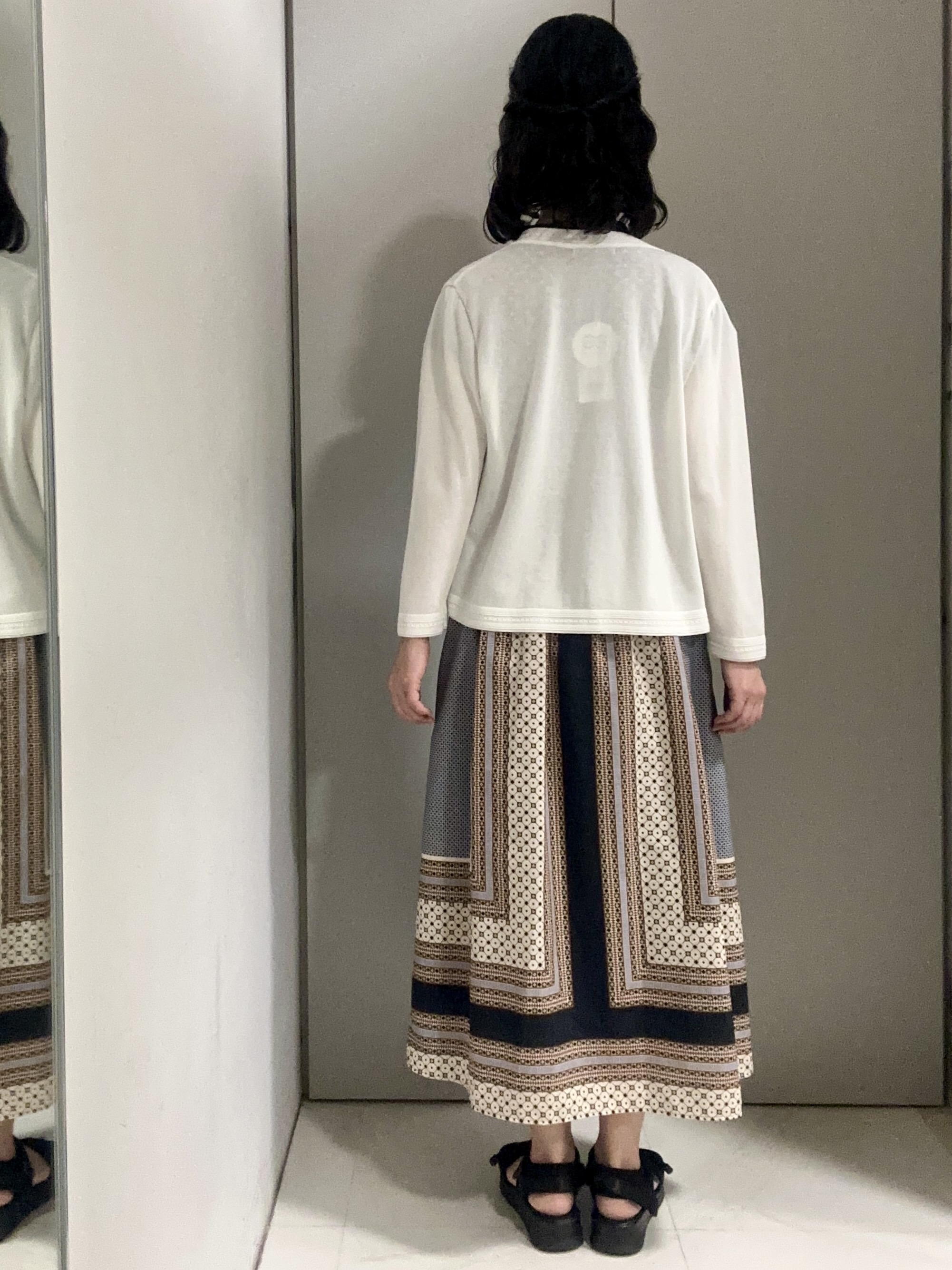 Kouさんの「Reflect｜七分袖ニットカーディガン」を使ったコーディネート