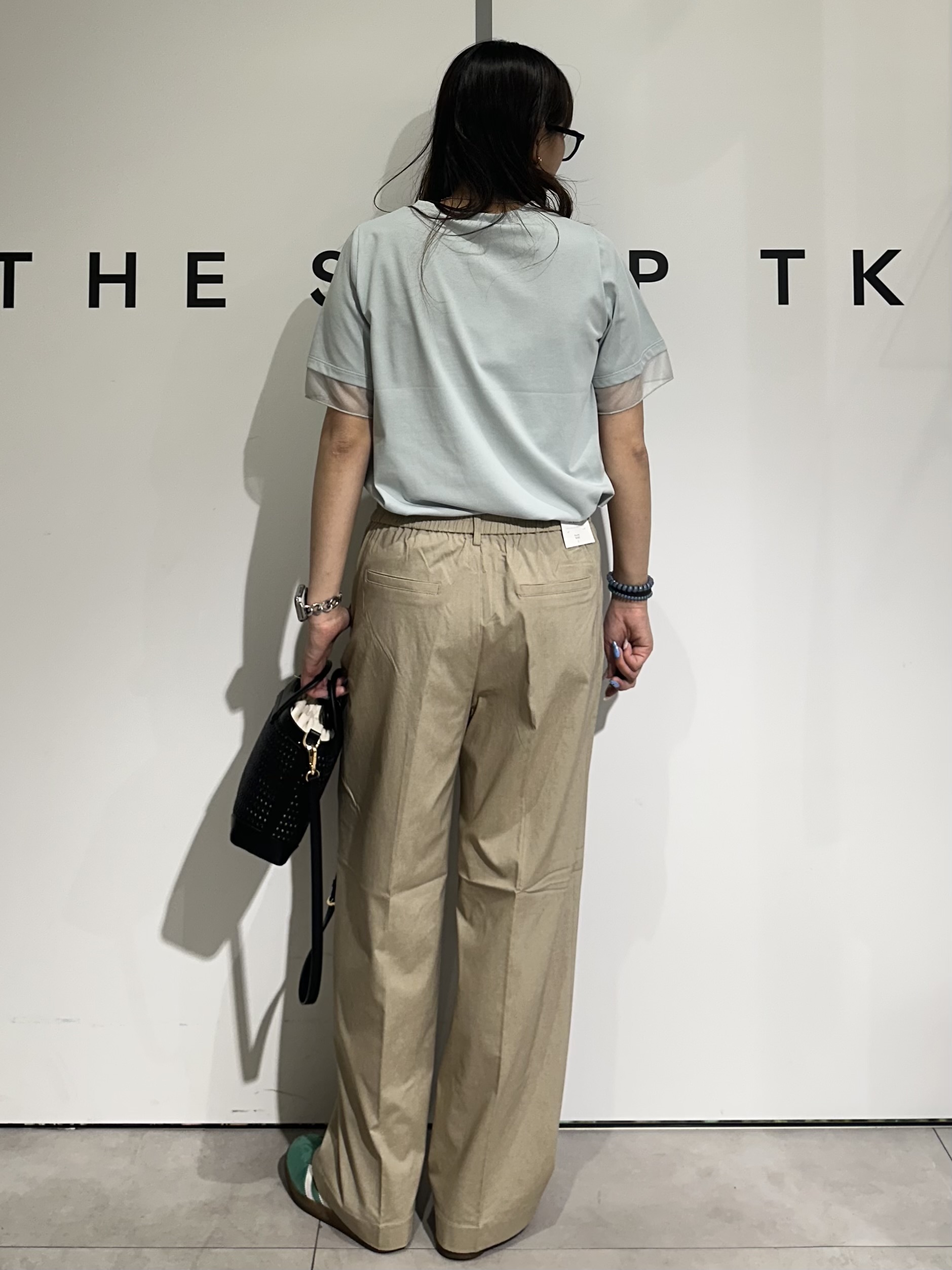 cottonさんの「THE SHOP TK｜【M-XL/ひんやり】上品な透け感 袖口シアーTシャツ」を使ったコーディネート