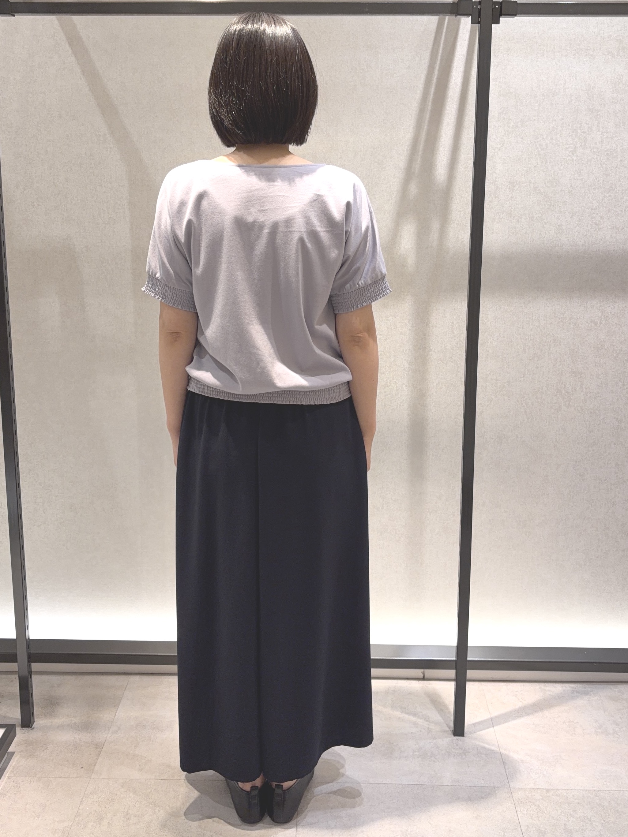 わたなべさんの「UNTITLED｜【接触冷感/汗染み防止/吸水速乾/UVカット】シャーリングプルオーバー」を使ったコーディネート