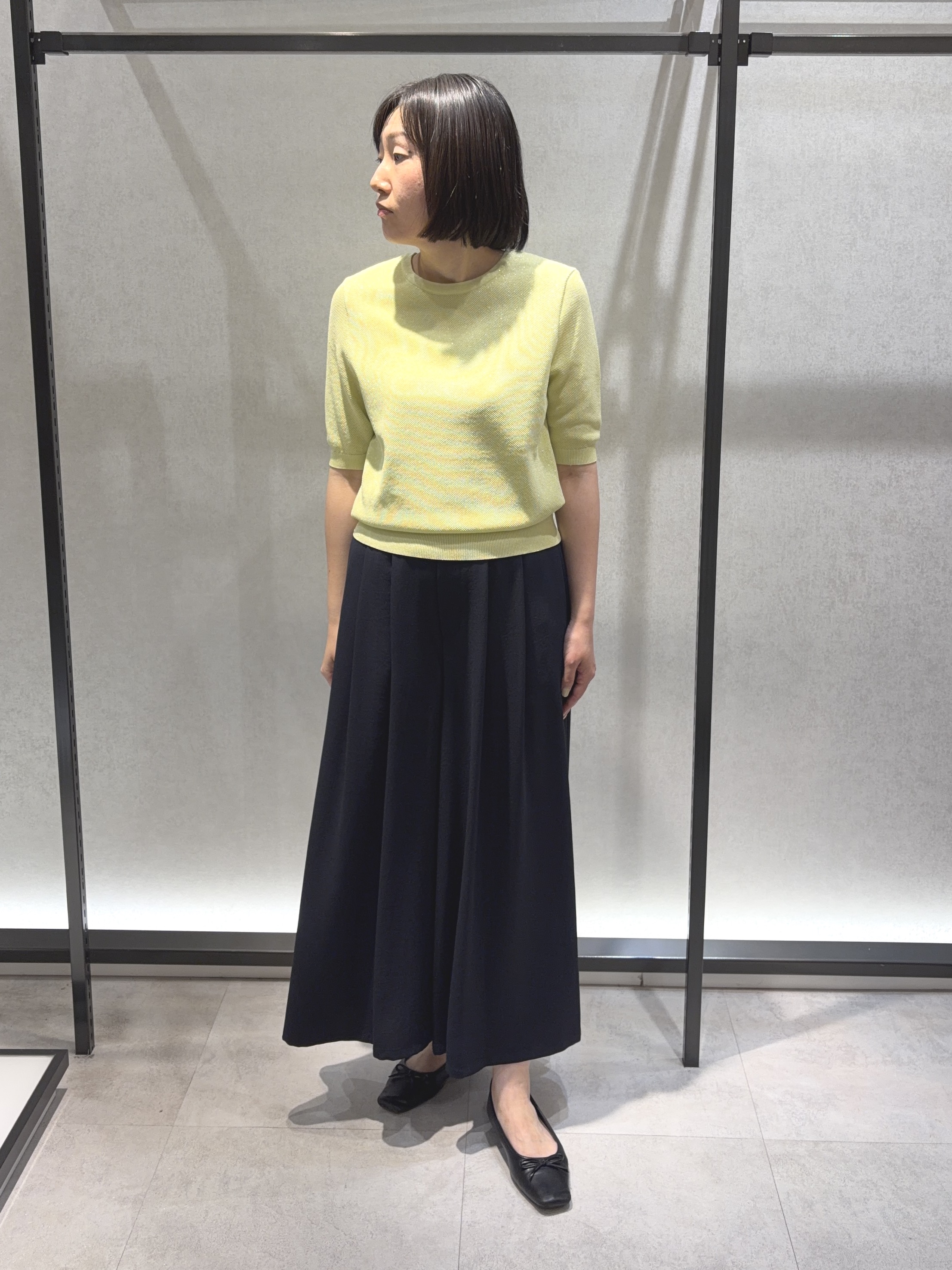 わたなべさんの「UNTITLED｜【アンサンブル可】ラメ混クルーネックカーディガン」を使ったコーディネート