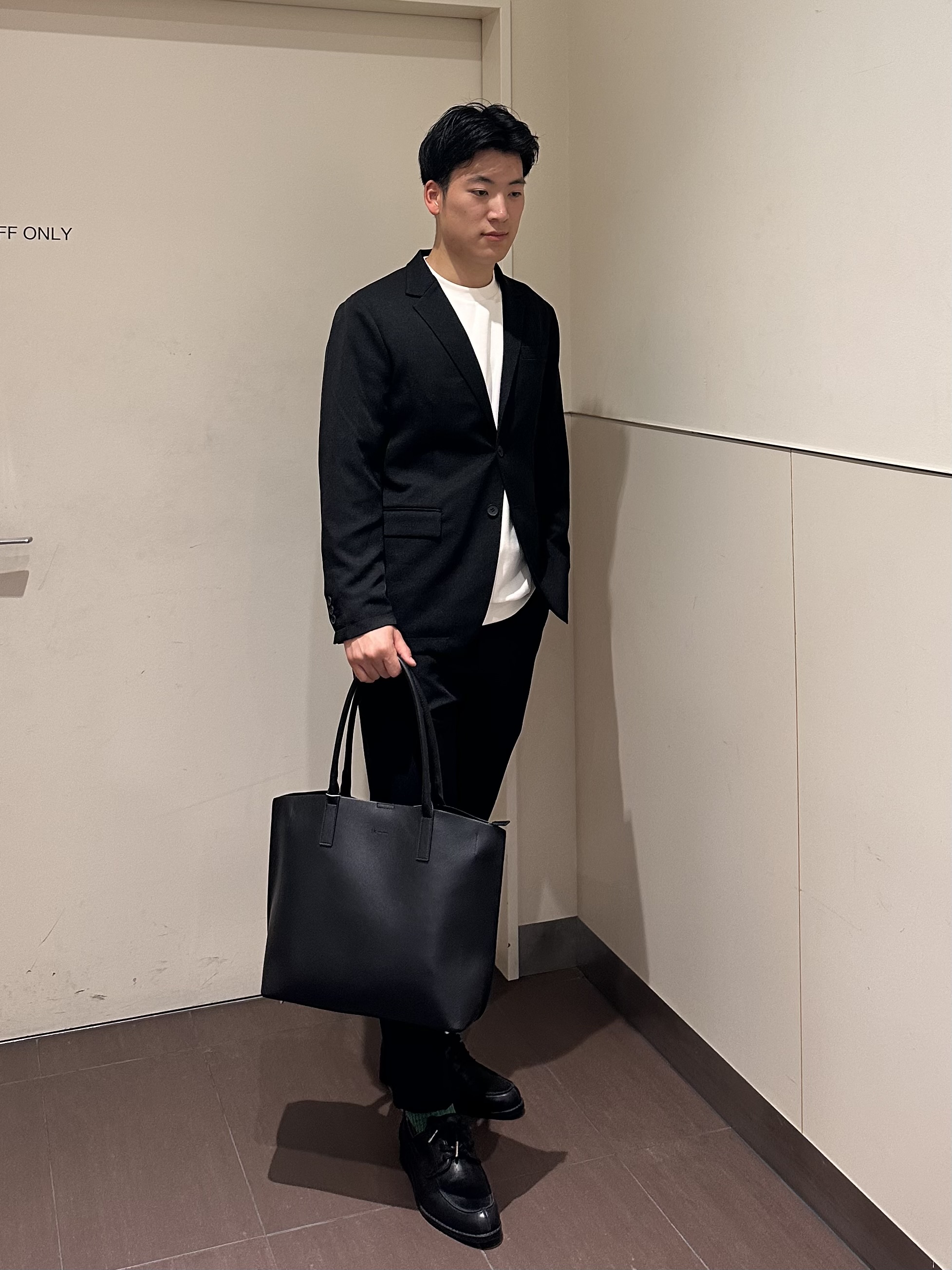RITSUKIさんの「tk.TAKEO KIKUCHI｜【昨年の人気商品！】上下2点セットエステルサージセットアップ/通年着用可/洗濯可/オールシーズン/シ」を使ったコーディネート