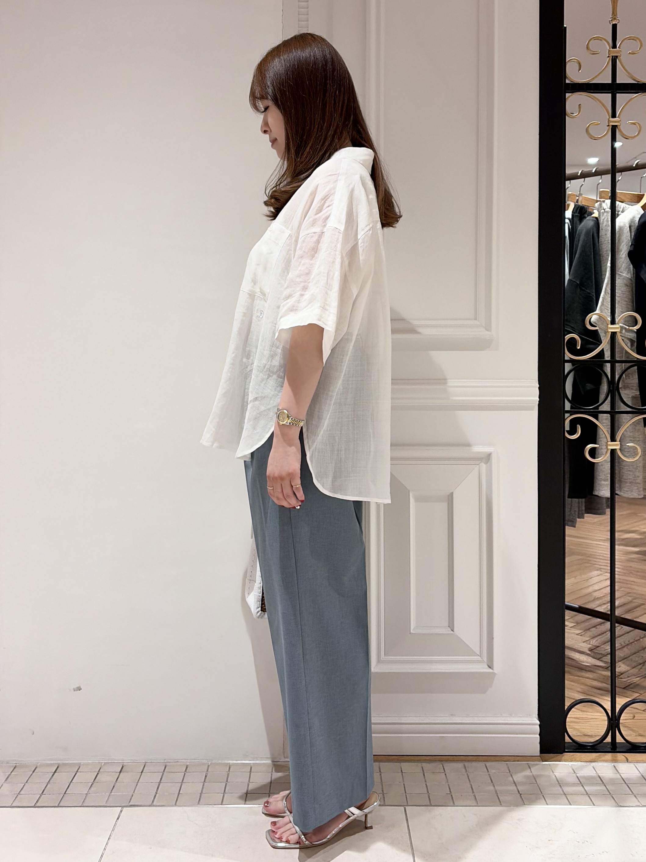 minowaさんの「DRESSTERIOR｜ピュアラミー シャツ」を使ったコーディネート