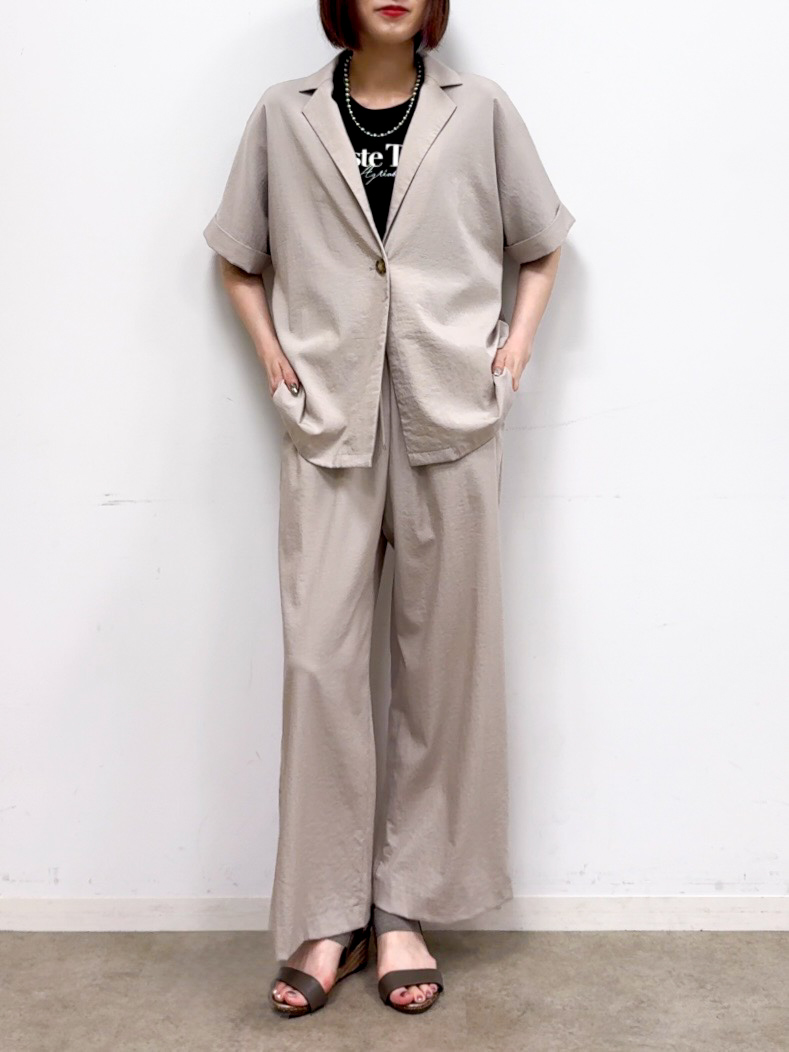 𝐜𝐡𝐢𝐤𝐚さんの「SHOO･LA･RUE｜【高レビュー/洗濯機可/セットアップ可】軽凛(かろりん) ひんやり半袖ジャケット」を使ったコーディネート