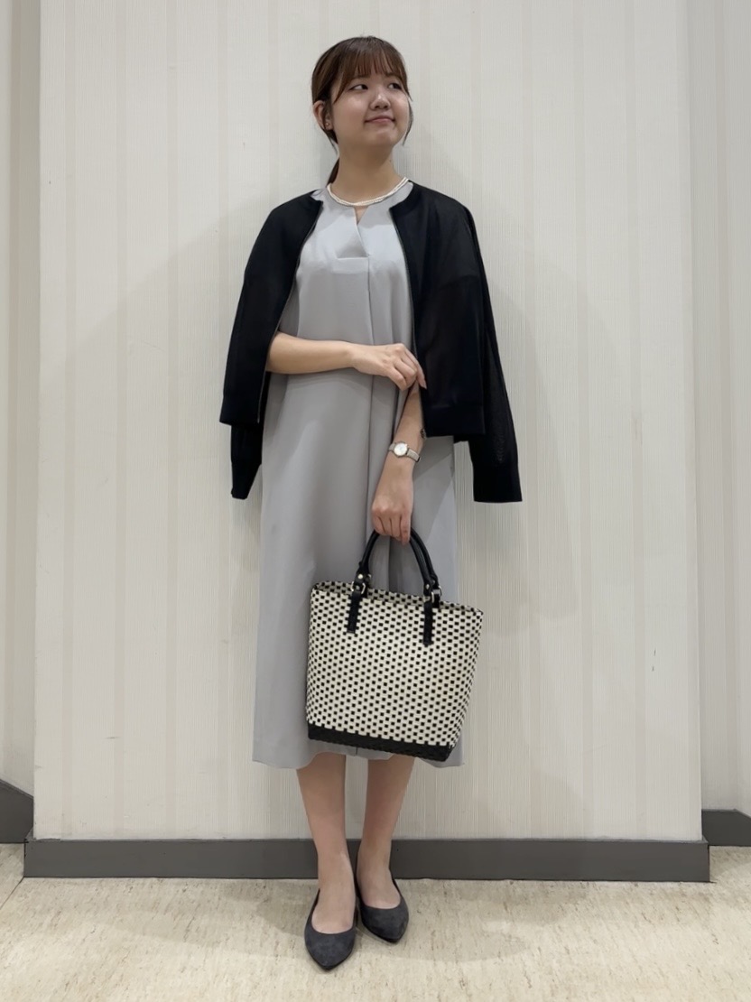 ちひさんの「INDIVI｜【洗える／UVケア／麻調】スキッパーワンピース」を使ったコーディネート