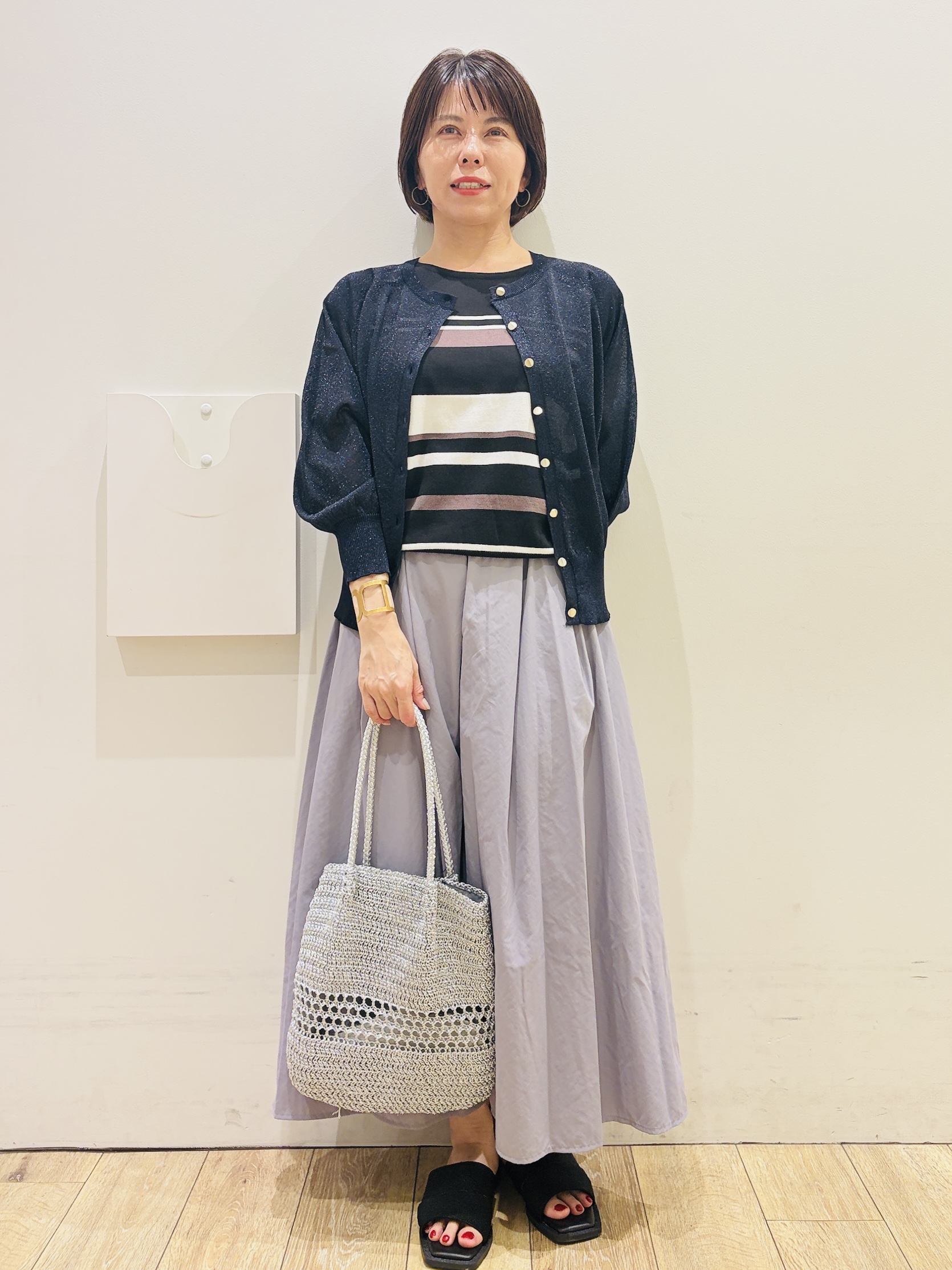 YUKOさんの「index｜表面デザイン フープピアス」を使ったコーディネート