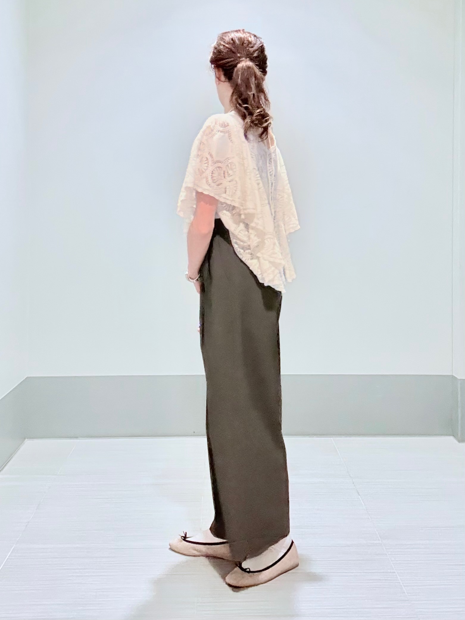 Yamaさんの「DRESSTERIOR｜ラッセルレース ブラウス」を使ったコーディネート