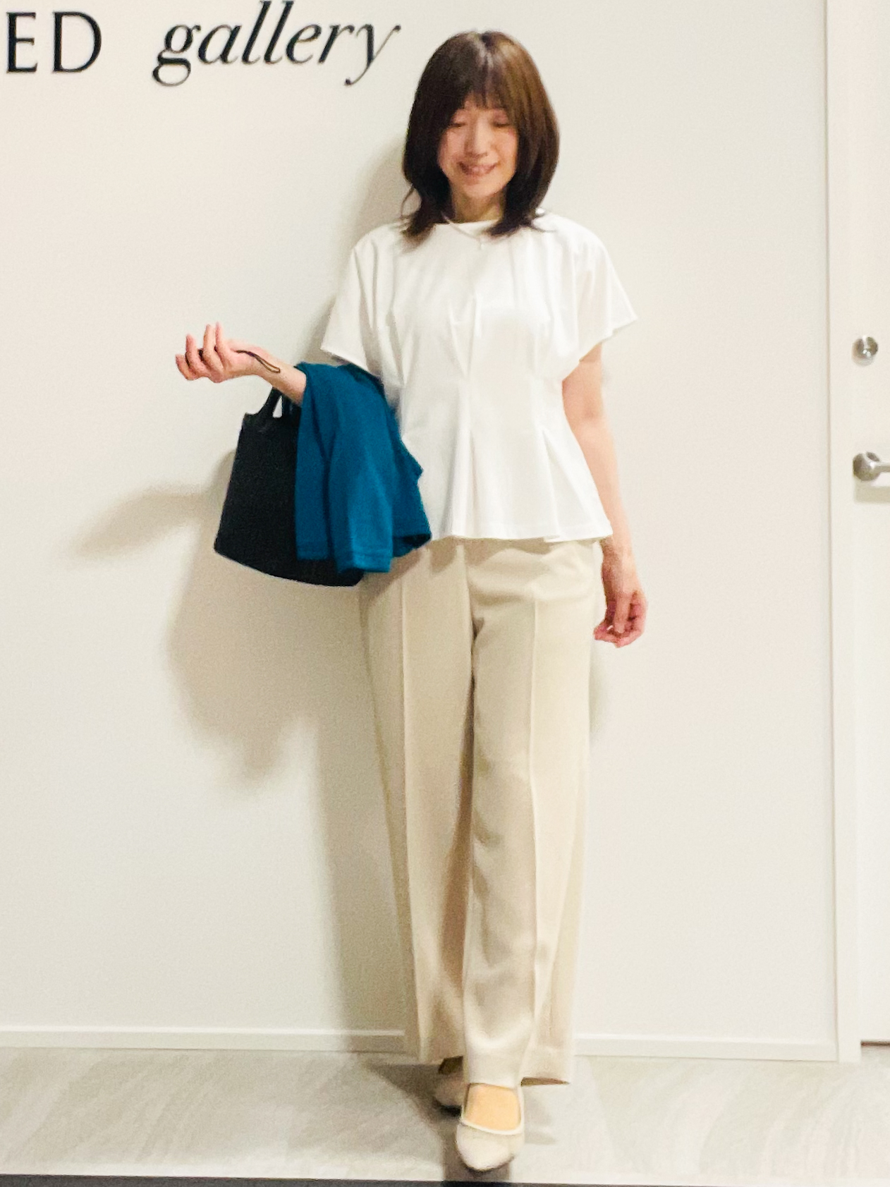 めいさんの「UNTITLED｜【UVカット／接触冷感／吸水速乾】タックデザインフレアトップス」を使ったコーディネート