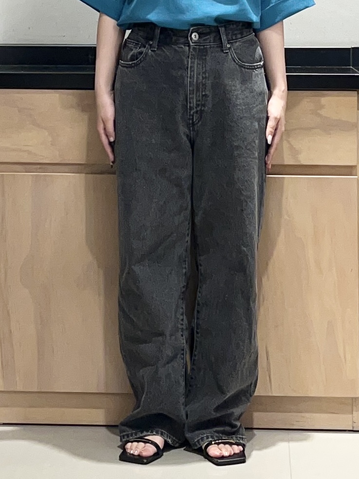 かのさんの「THE SHOP TK｜【M-XL/二の腕カバー】さらり麻調メッシュ5分袖ブラウス」を使ったコーディネート