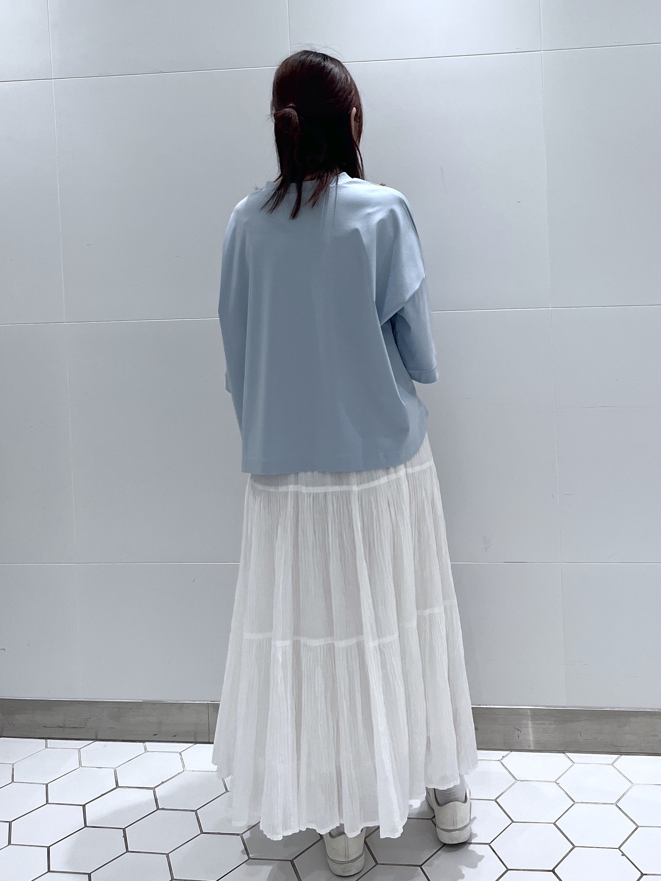 Makinoさんの「Dessin｜【新色追加/体型カバー】美光沢カットソーボクシーシルエット」を使ったコーディネート