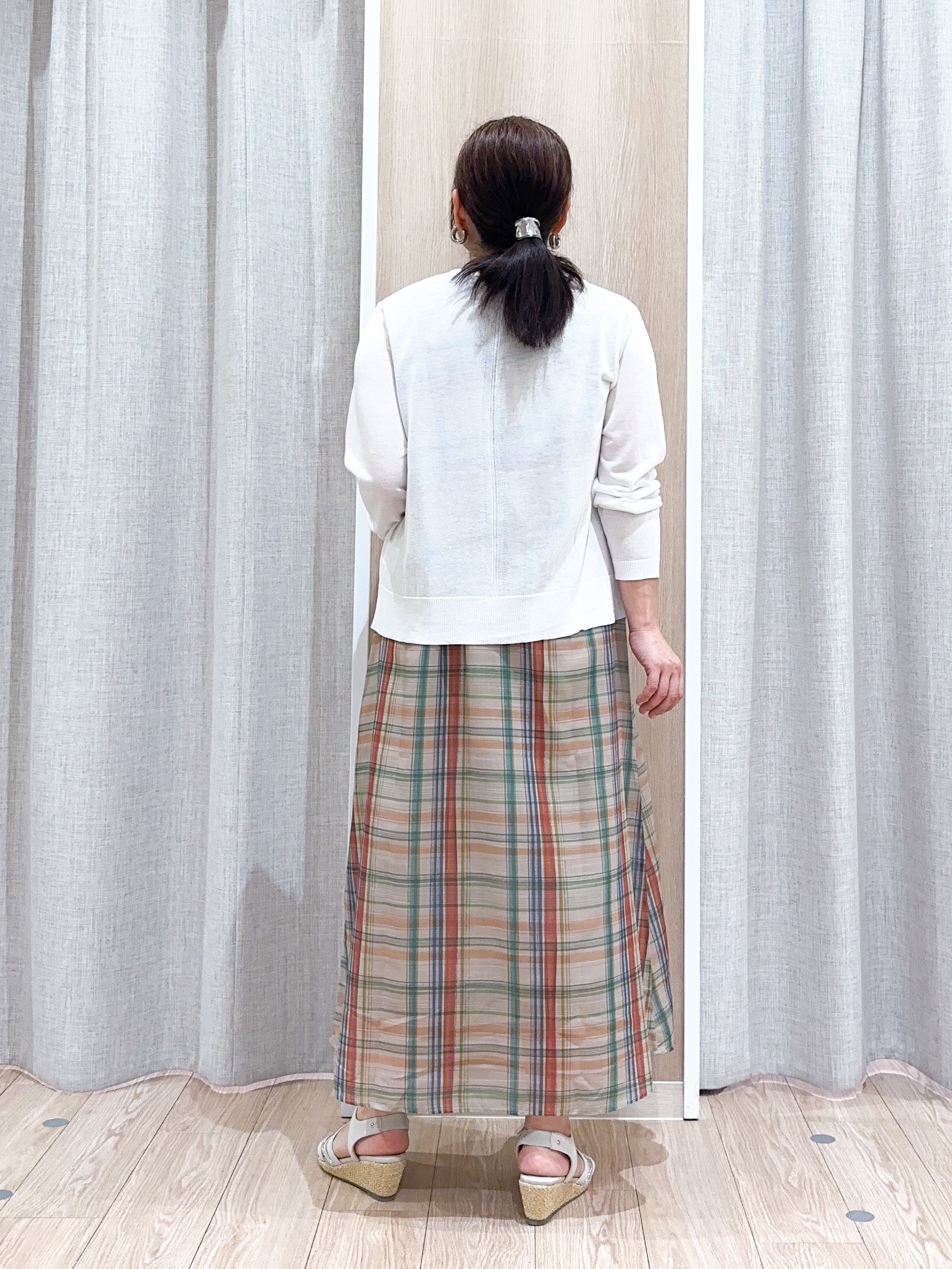 naoさんの「grove｜高評価！【接触冷感／UVカットetc】ベーシックショートカーディガン」を使ったコーディネート