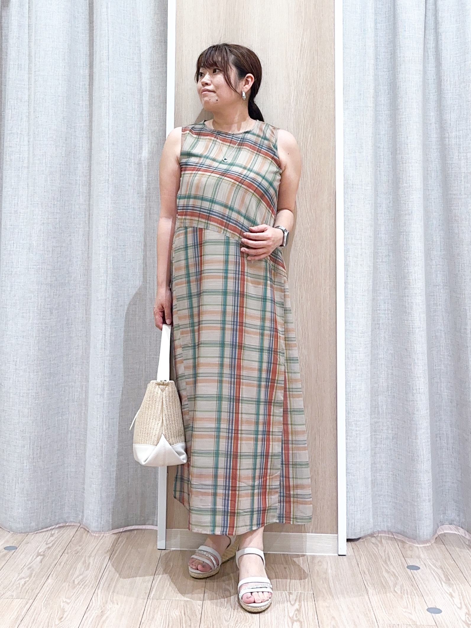 naoさんの「grove｜高評価！【接触冷感／UVカットetc】ベーシックショートカーディガン」を使ったコーディネート